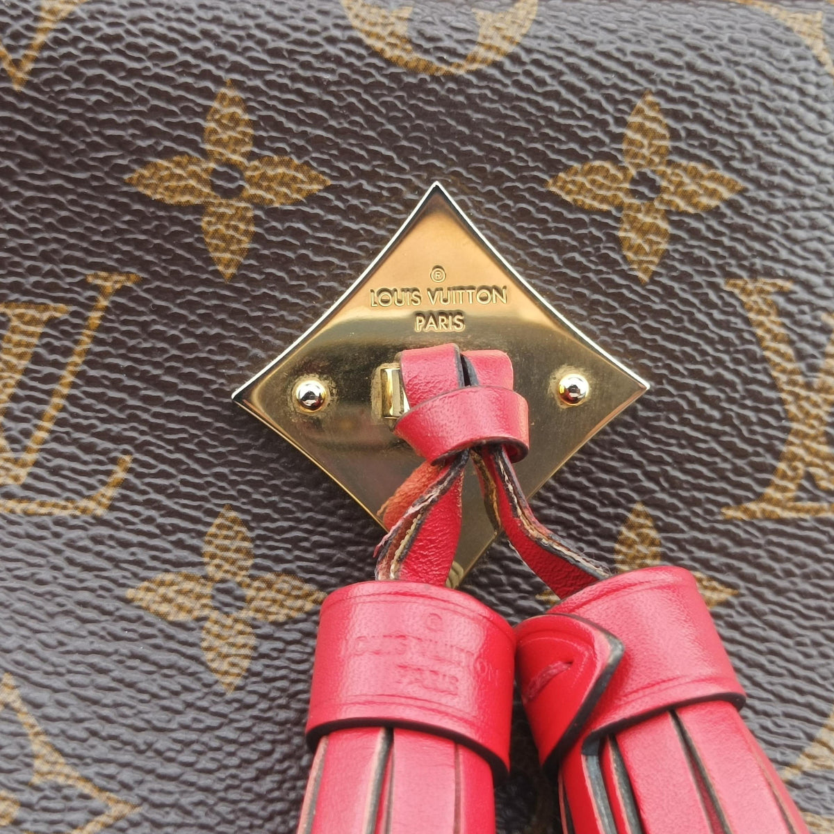 Secondhand Louis Vuitton SAINTONGE brown×COQUELICOT Monogram Canvas×calf leather M43556 shoulderbag | stylenewstar