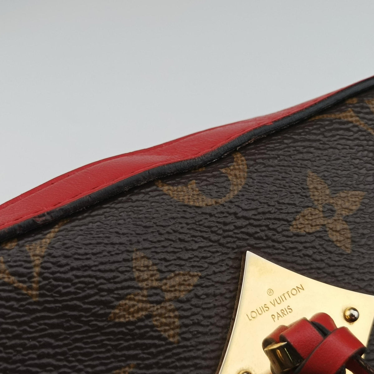 Secondhand Louis Vuitton SAINTONGE brown×COQUELICOT Monogram Canvas×calf leather M43556 shoulderbag | stylenewstar