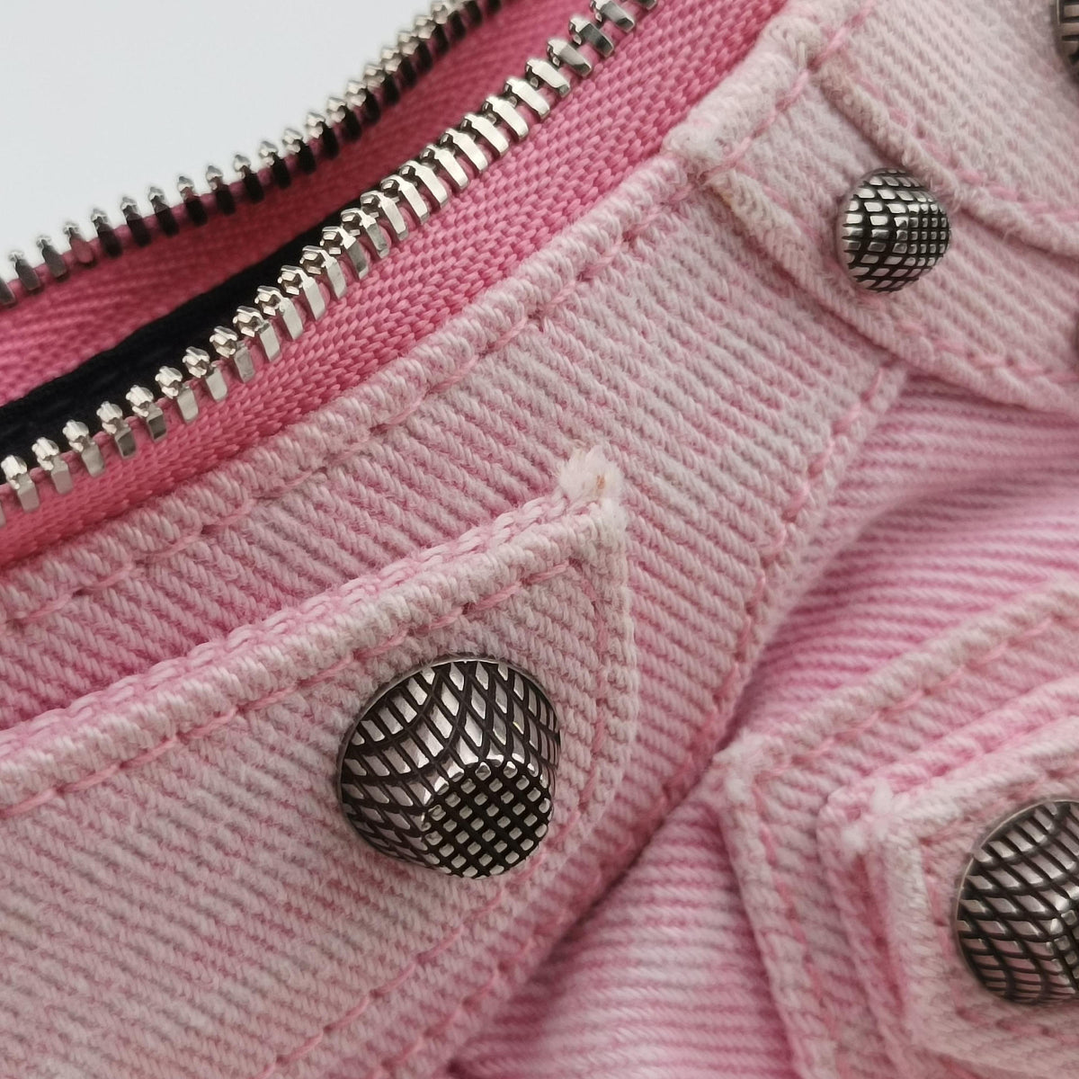 Pre-owned Balenciaga Le Cagole mini Pink canvas  shoulderbag | stylenewstar