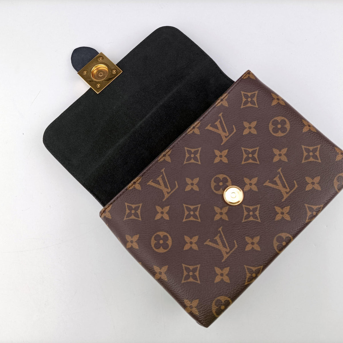 Secondhand Louis Vuitton Rocky BB Brown×black Monogram canvas×calf leather M44797 shoulderbag | stylenewstar