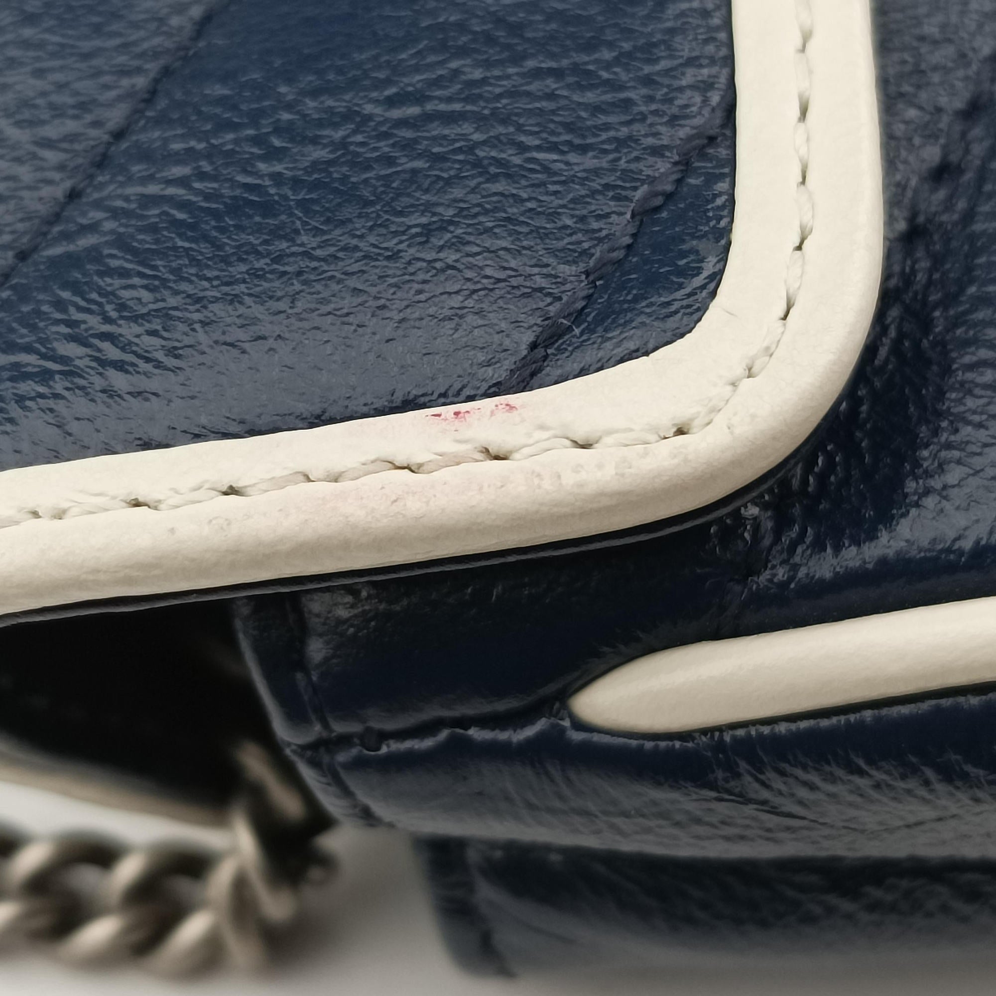 Vintage Gucci GG Marmont White×blue Leather 574969 shoulderbag | stylenewstar