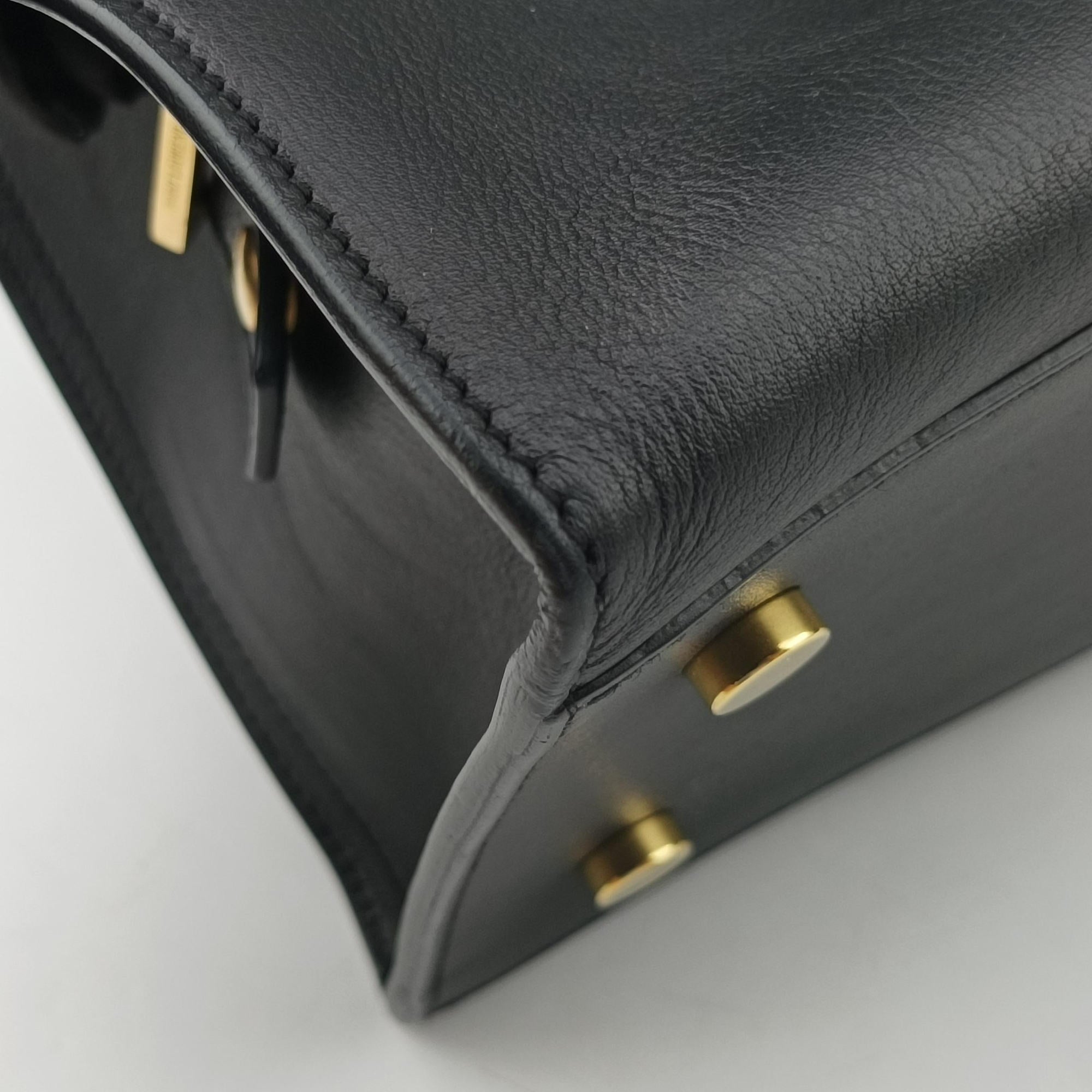 Pre-owned Yves Saint Laurent BABY CABAS Black Leather 394461 shoulderbag | stylenewstar