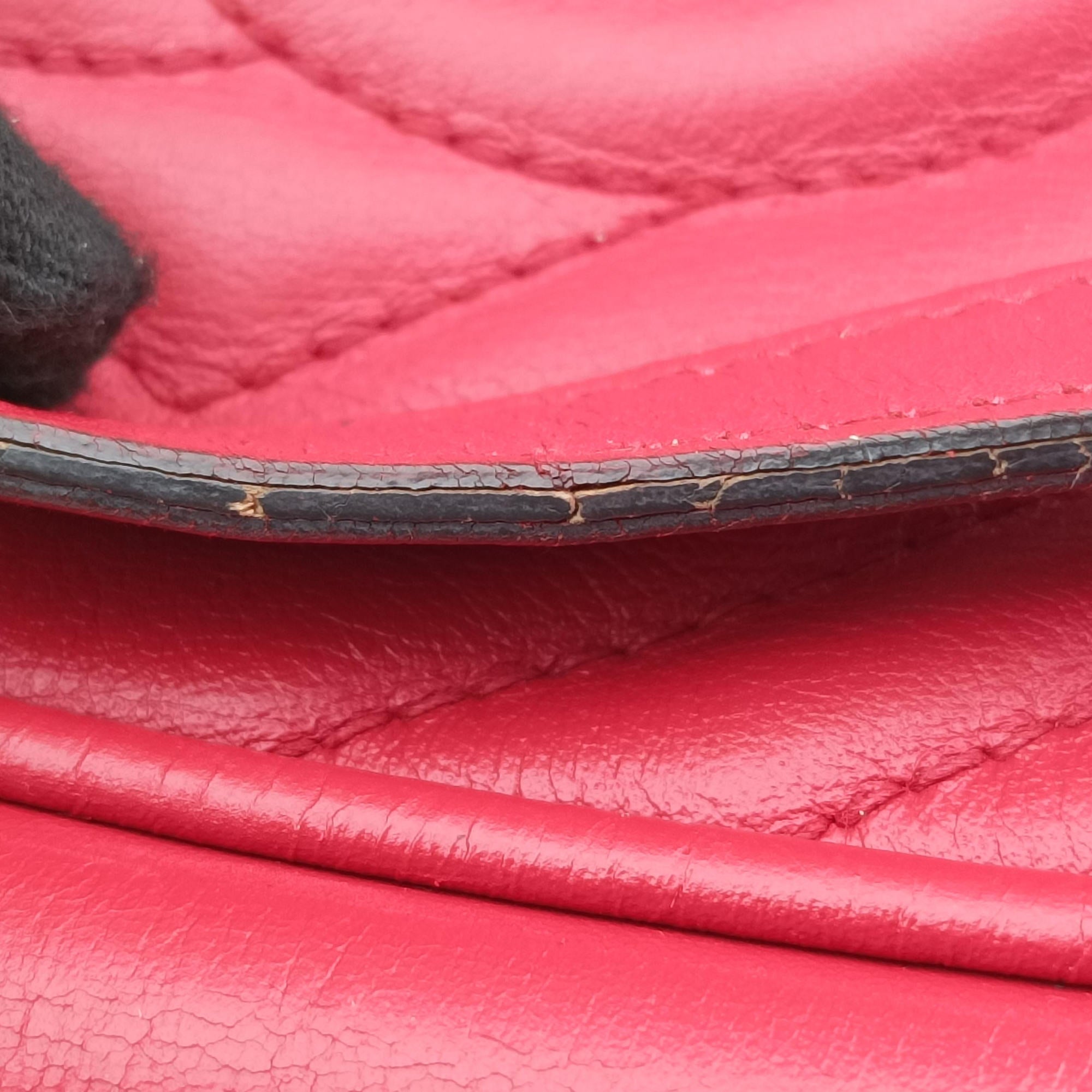 Secondhand Gucci GG Marmont Red Leather 447632 shoulderbag | stylenewstar