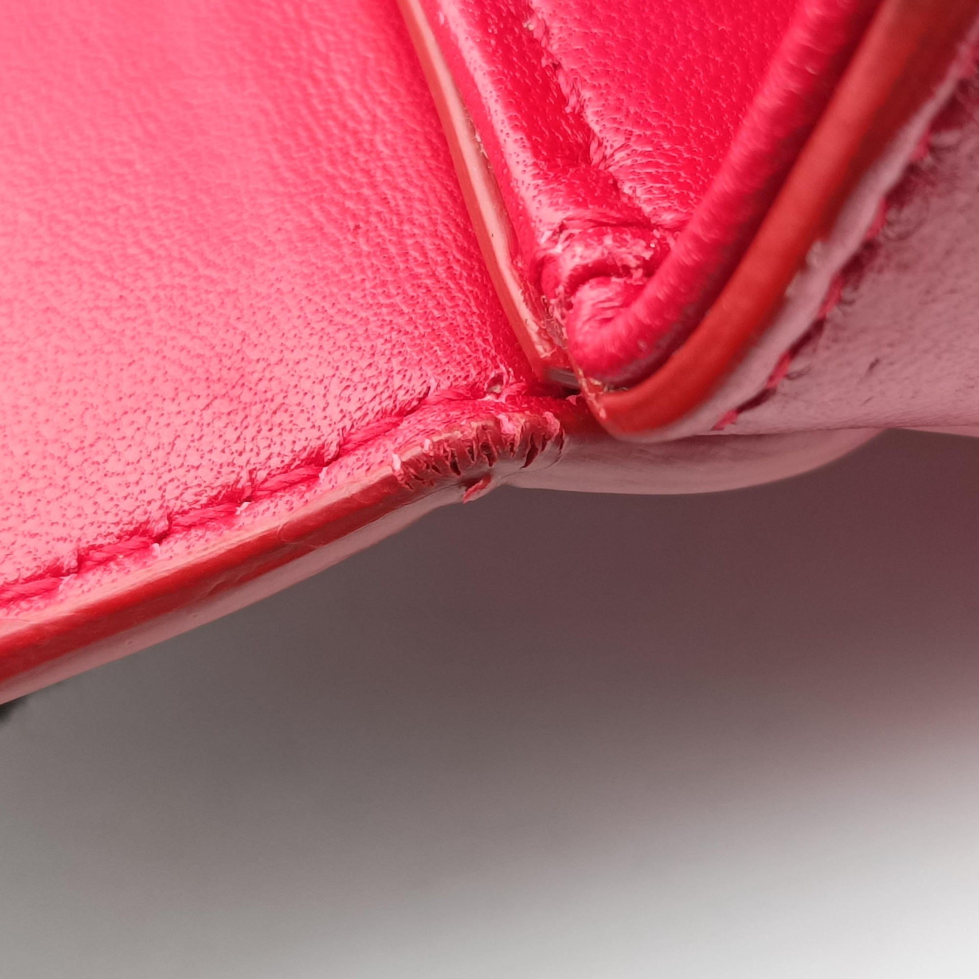 Secondhand Christian Dior 30 MONTAIGNE Red Leather  shoulderbag | stylenewstar