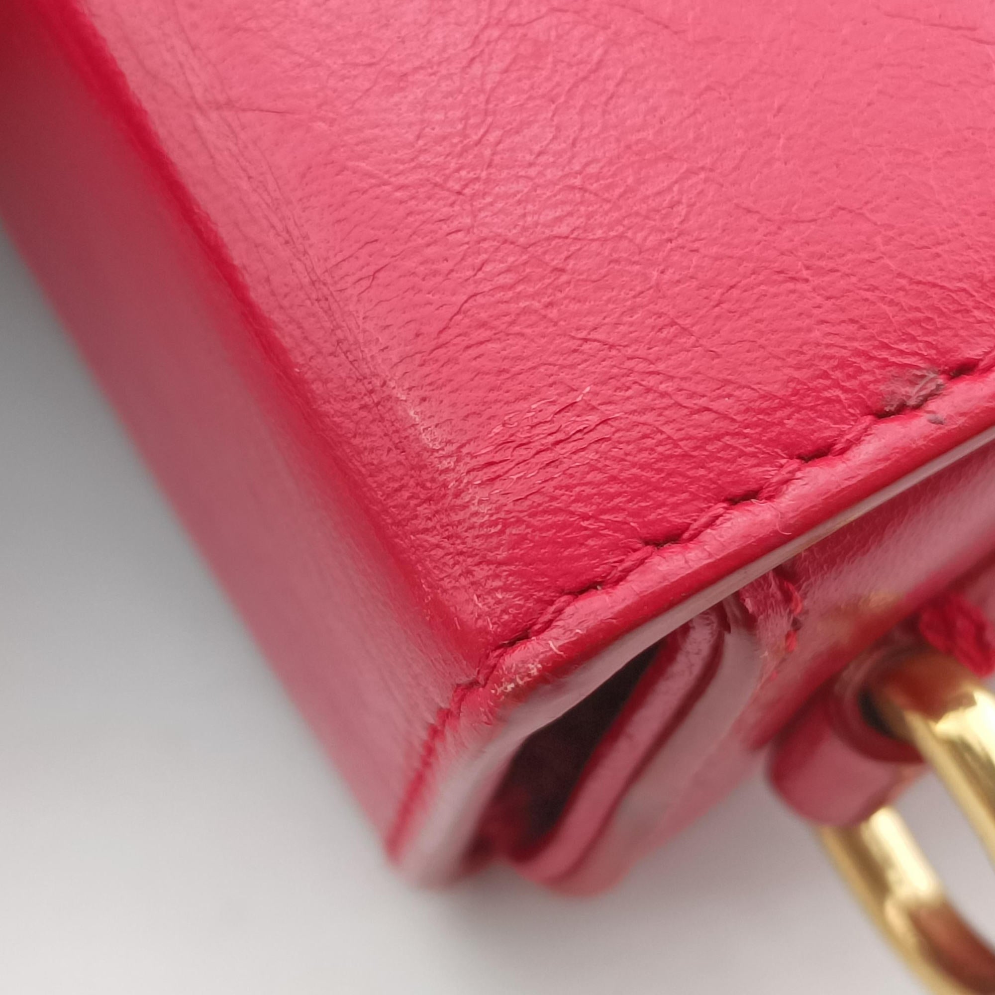 Secondhand Christian Dior 30 MONTAIGNE Red Leather  shoulderbag | stylenewstar