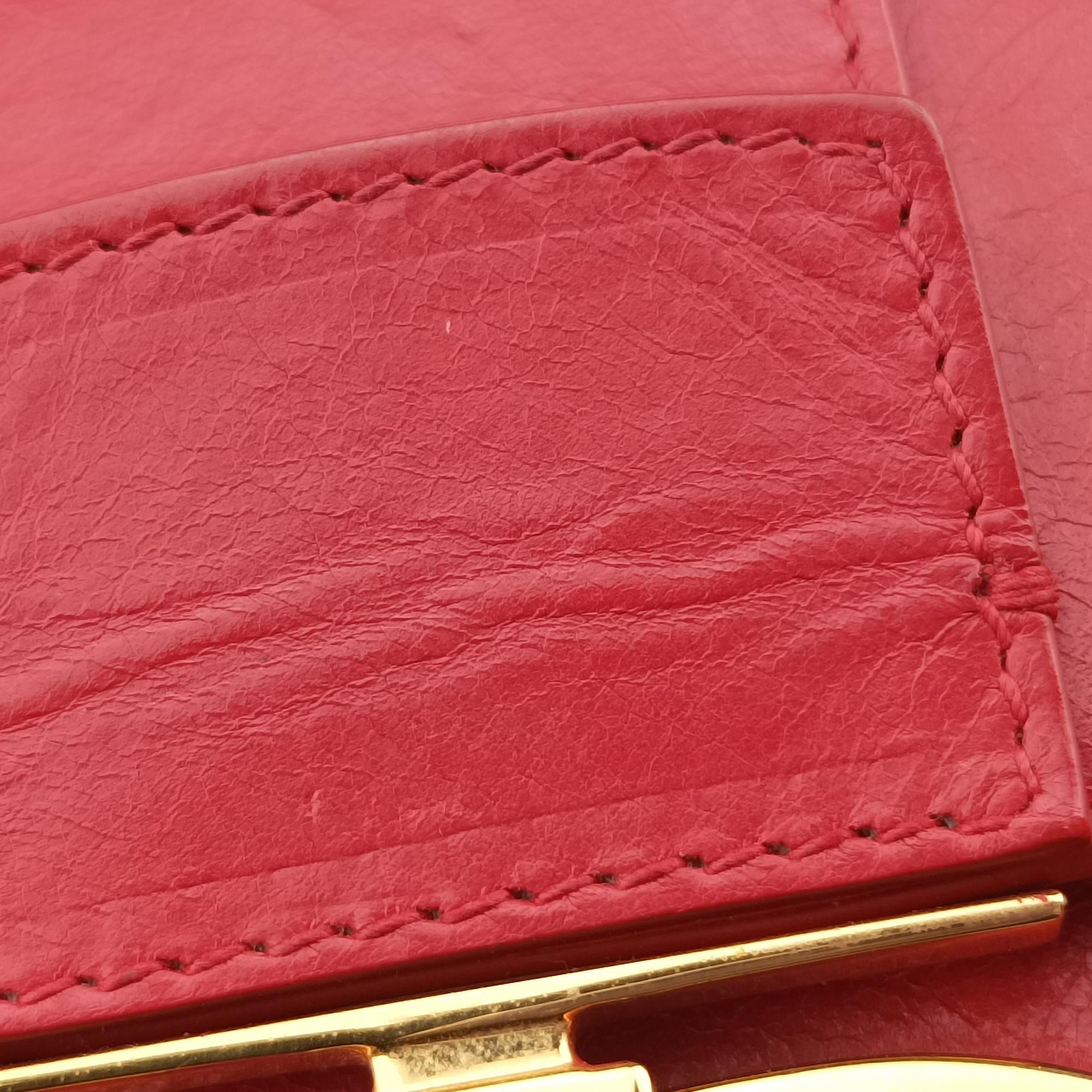 Secondhand Christian Dior 30 MONTAIGNE Red Leather  shoulderbag | stylenewstar