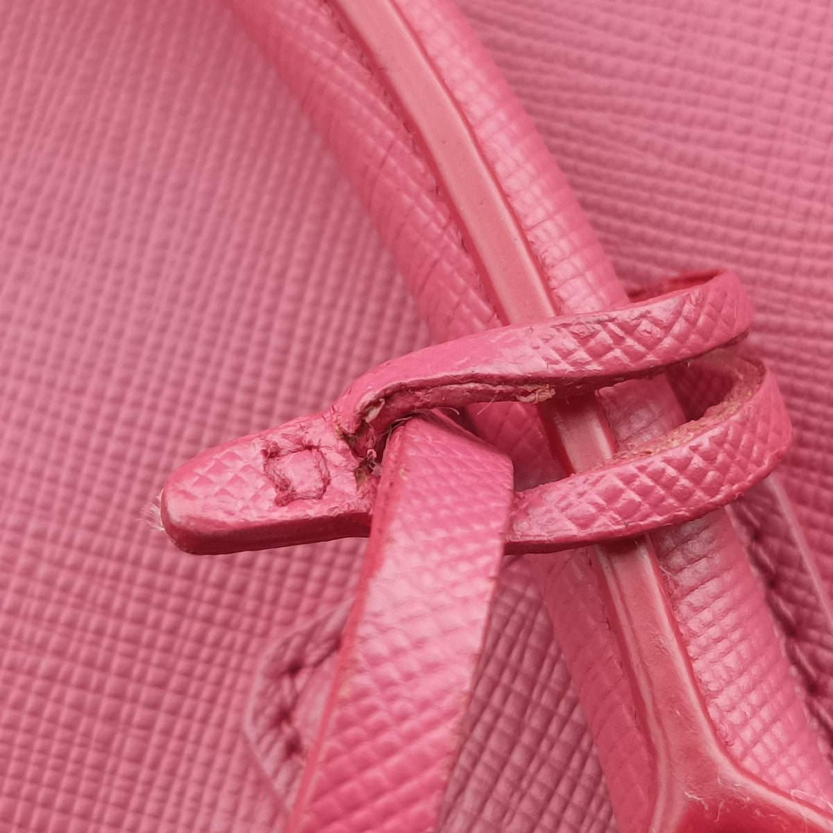 Secondhand Prada Galleria Pink SAFFIANO Leather BN1786 shoulderbag | stylenewstar