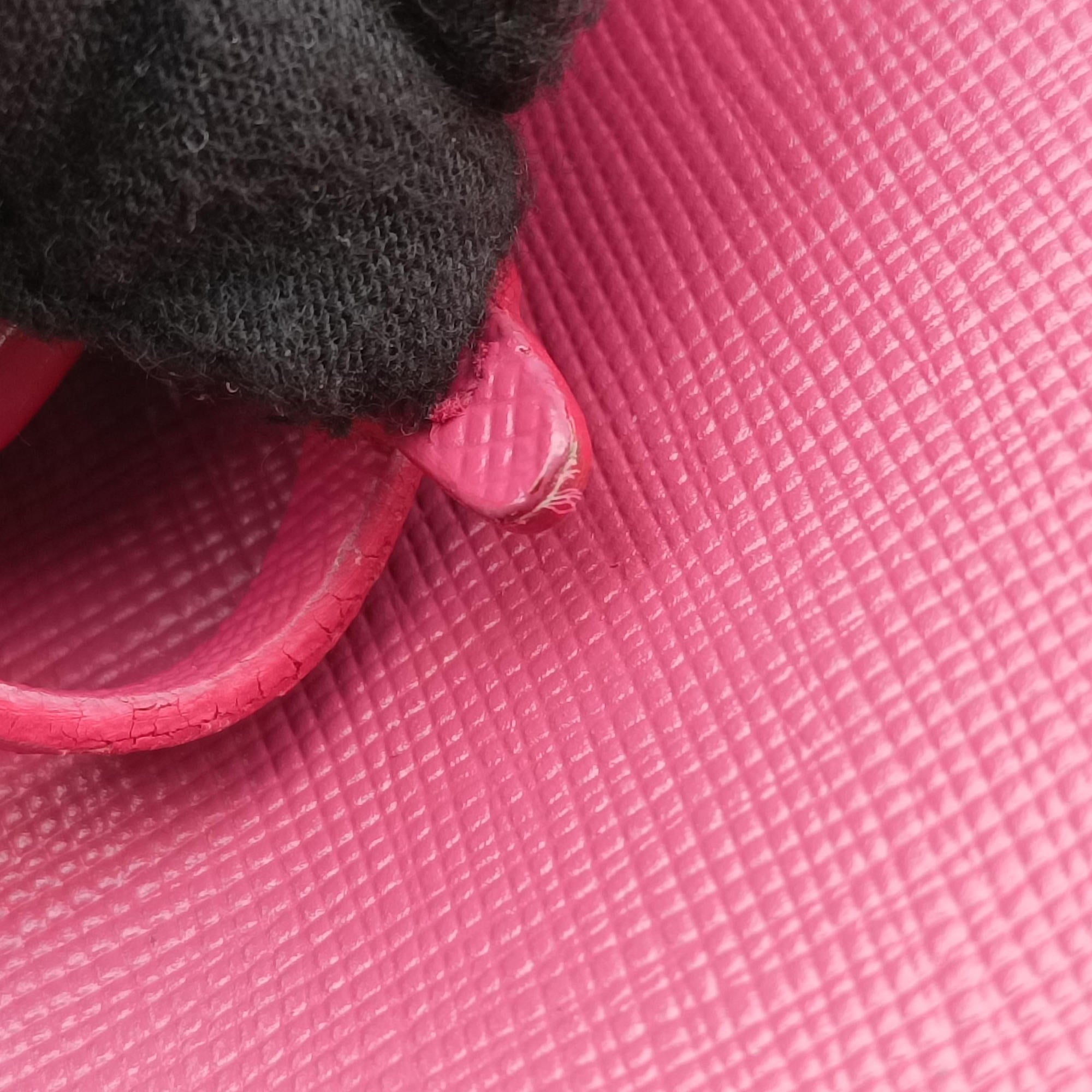 Secondhand Prada Galleria Pink SAFFIANO Leather BN1786 shoulderbag | stylenewstar