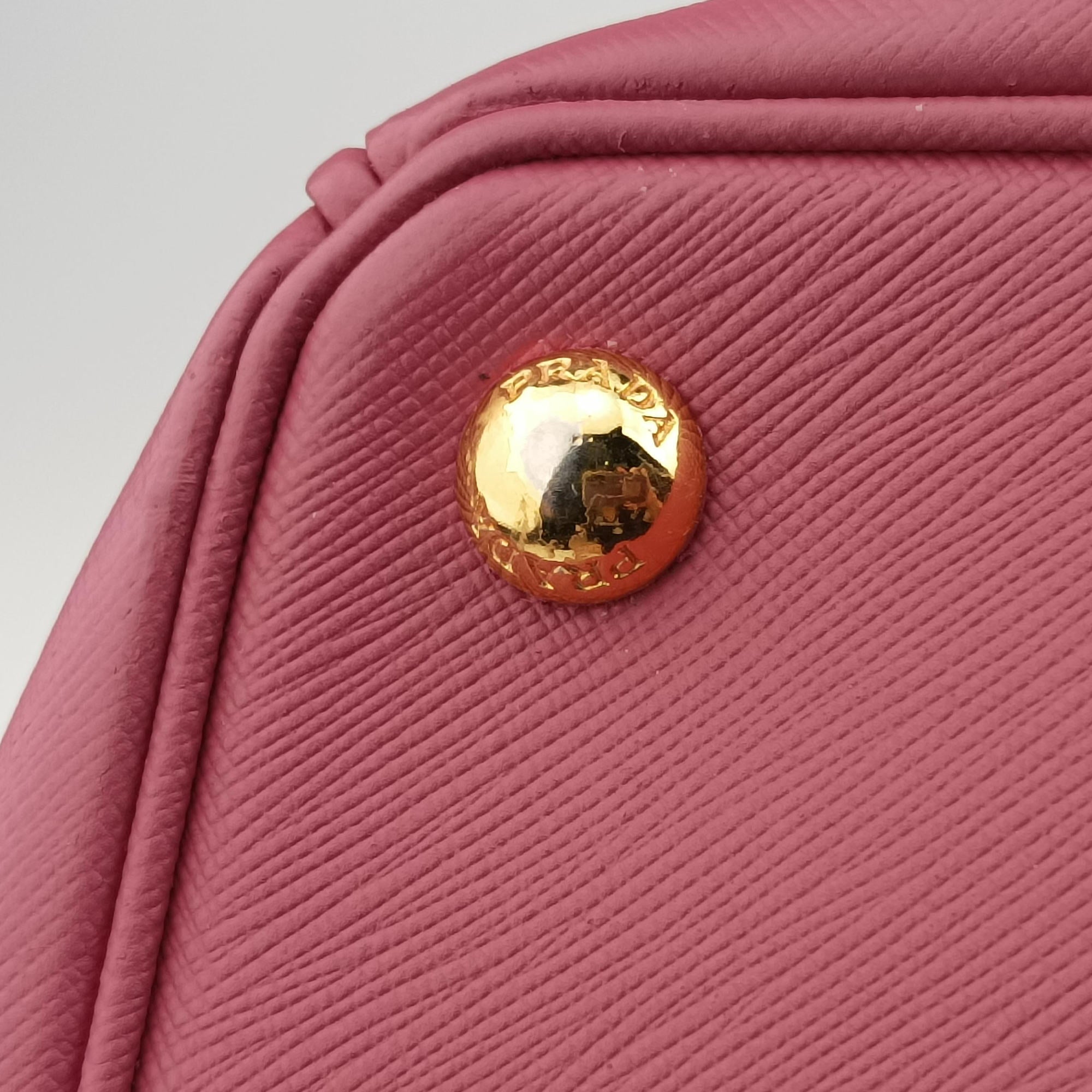 Secondhand Prada Galleria Pink SAFFIANO Leather BN1786 shoulderbag | stylenewstar