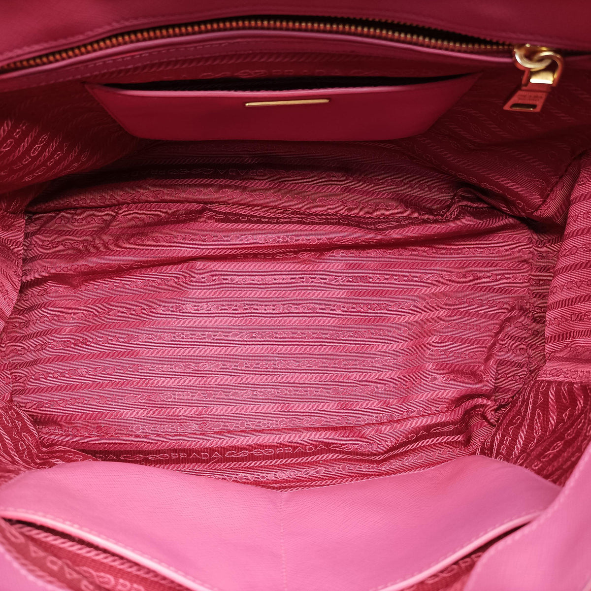 Secondhand Prada Galleria Pink SAFFIANO Leather BN1786 shoulderbag | stylenewstar