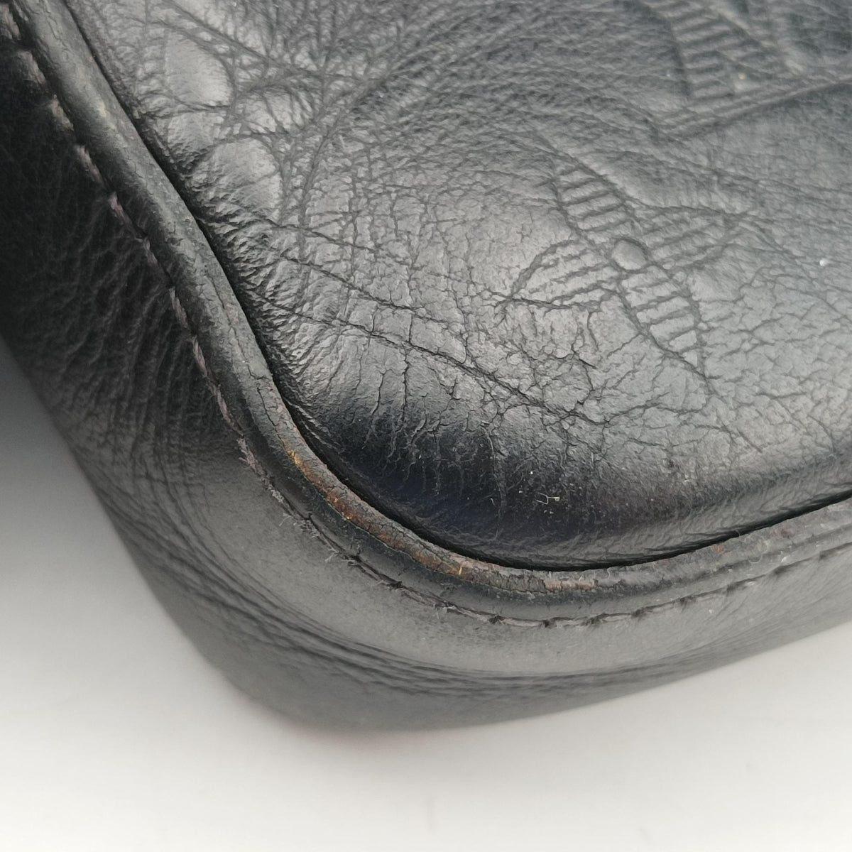 Pre-owned Louis Vuitton Duo Messenger Noir Monogram Shadow M69827 shoulderbag | stylenewstar