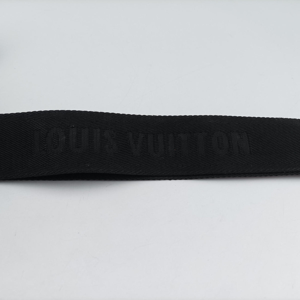 Pre-owned Louis Vuitton Duo Messenger Noir Monogram Shadow M69827 shoulderbag | stylenewstar