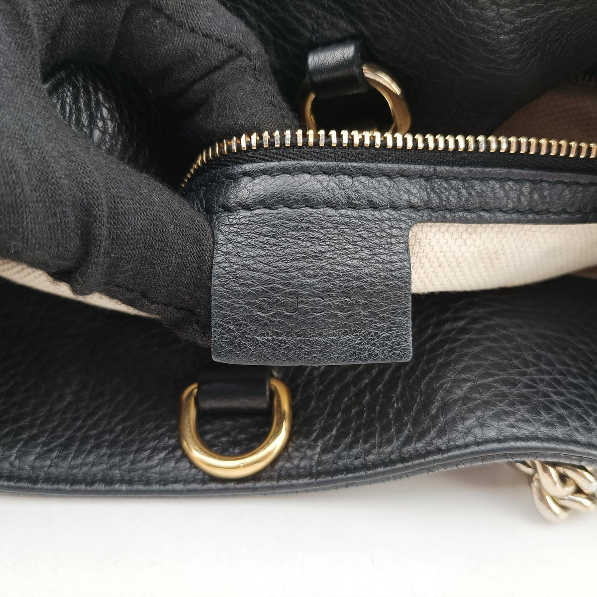 Pre-owned Gucci Soho Black Leather 308982 shoulderbag | stylenewstar