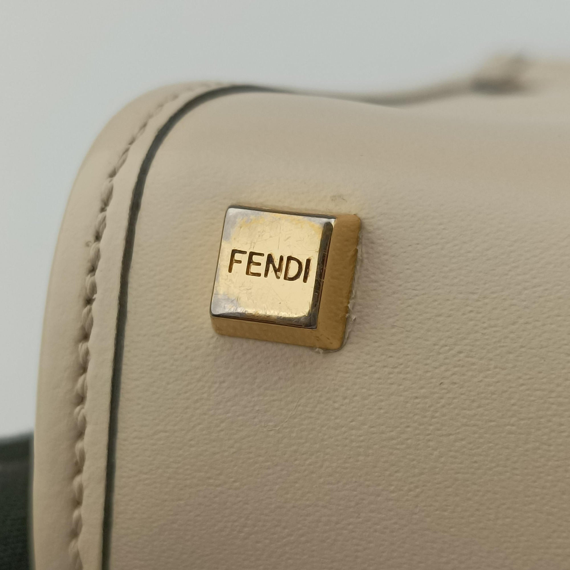 Pre-owned Fendi MINI SUNSHINE SHOPPER Beige Leather 8BS051 shoulderbag | stylenewstar