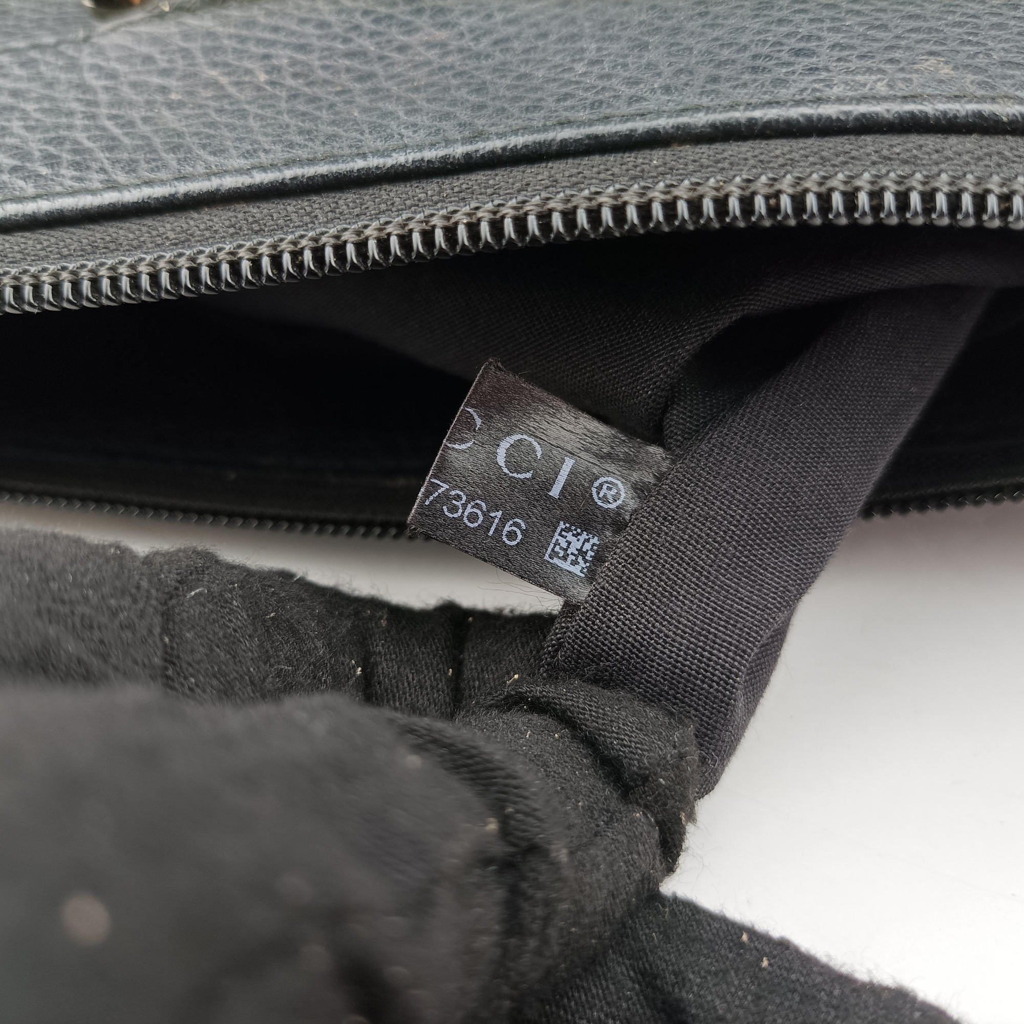 Pre-owned Gucci Abbey D-ring Hobo Black Leather 341491 handbag | stylenewstar
