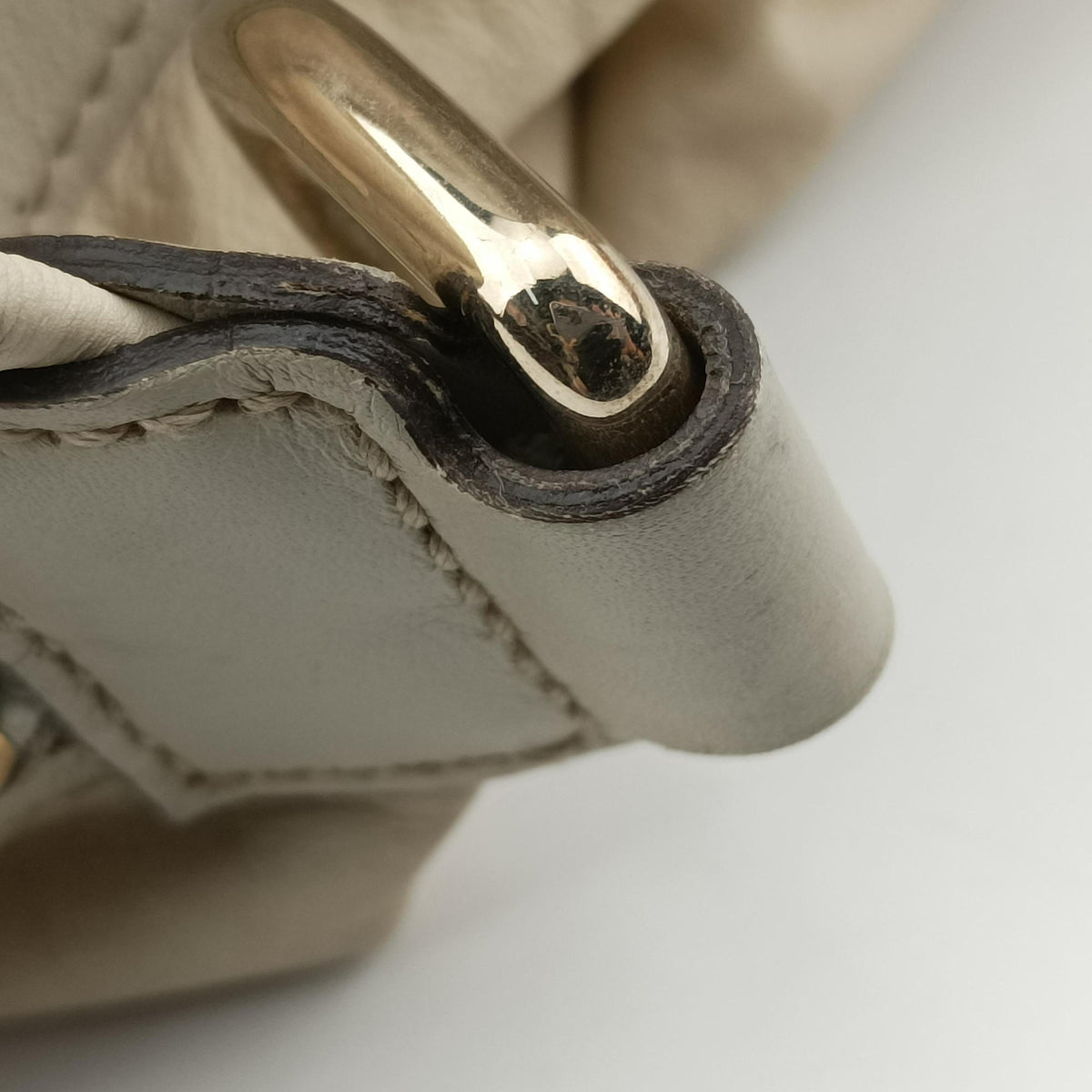 Secondhand Gucci Bamboo Pop Beige Leather 189867 shoulderbag | stylenewstar