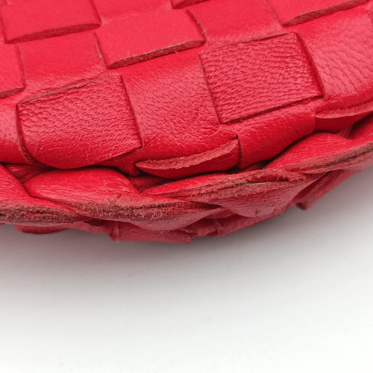 Pre-owned Bottega Veneta Intrecciato Red lambskin  handbag | stylenewstar