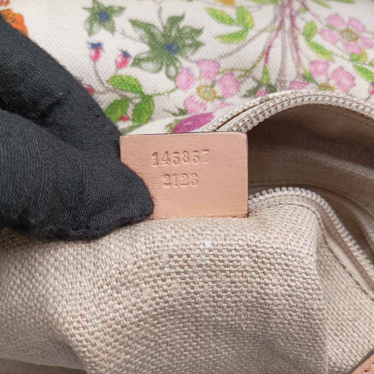 Secondhand Gucci Flora Multicolour×White canvas×leather 145857 shoulderbag | stylenewstar