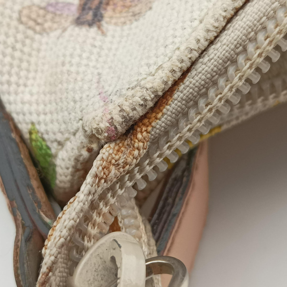 Secondhand Gucci Flora Multicolour×White canvas×leather 145857 shoulderbag | stylenewstar