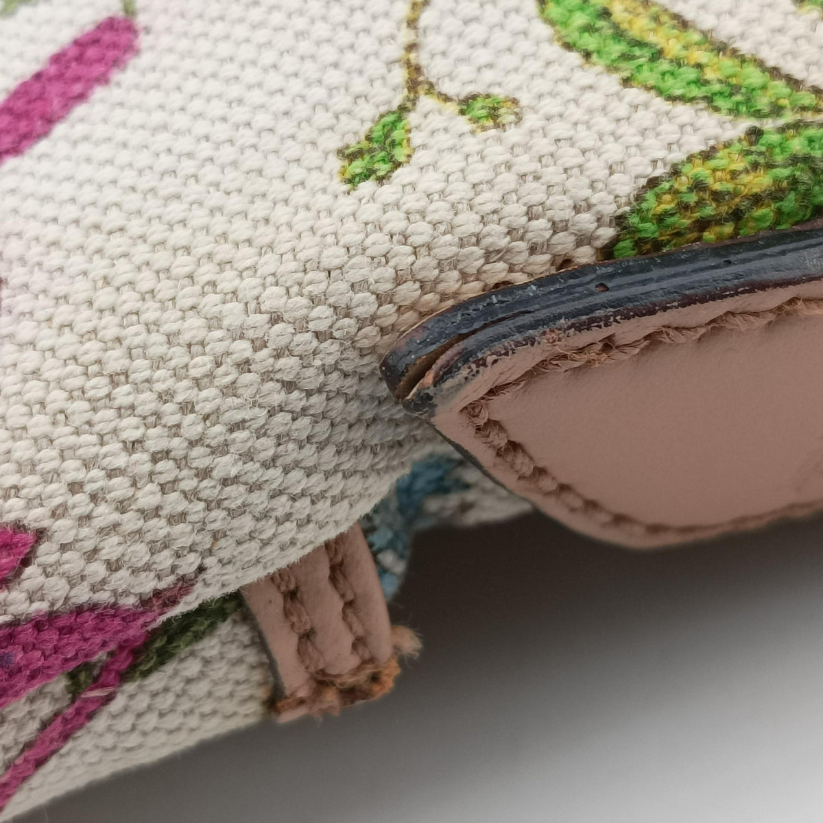 Secondhand Gucci Flora Multicolour×White canvas×leather 145857 shoulderbag | stylenewstar