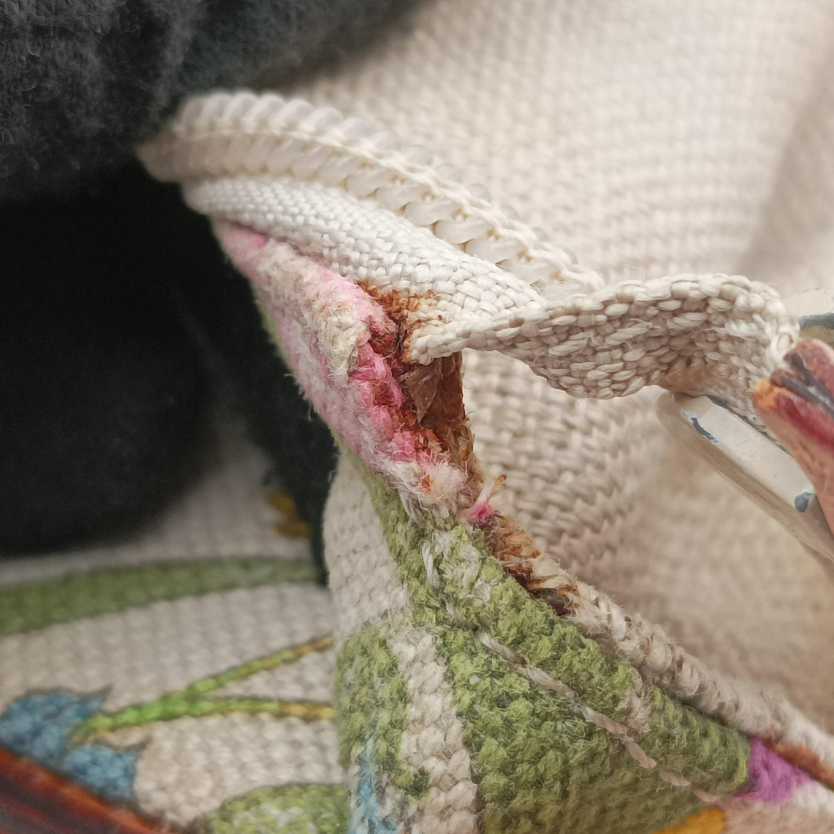 Secondhand Gucci Flora Multicolour×White canvas×leather 145857 shoulderbag | stylenewstar