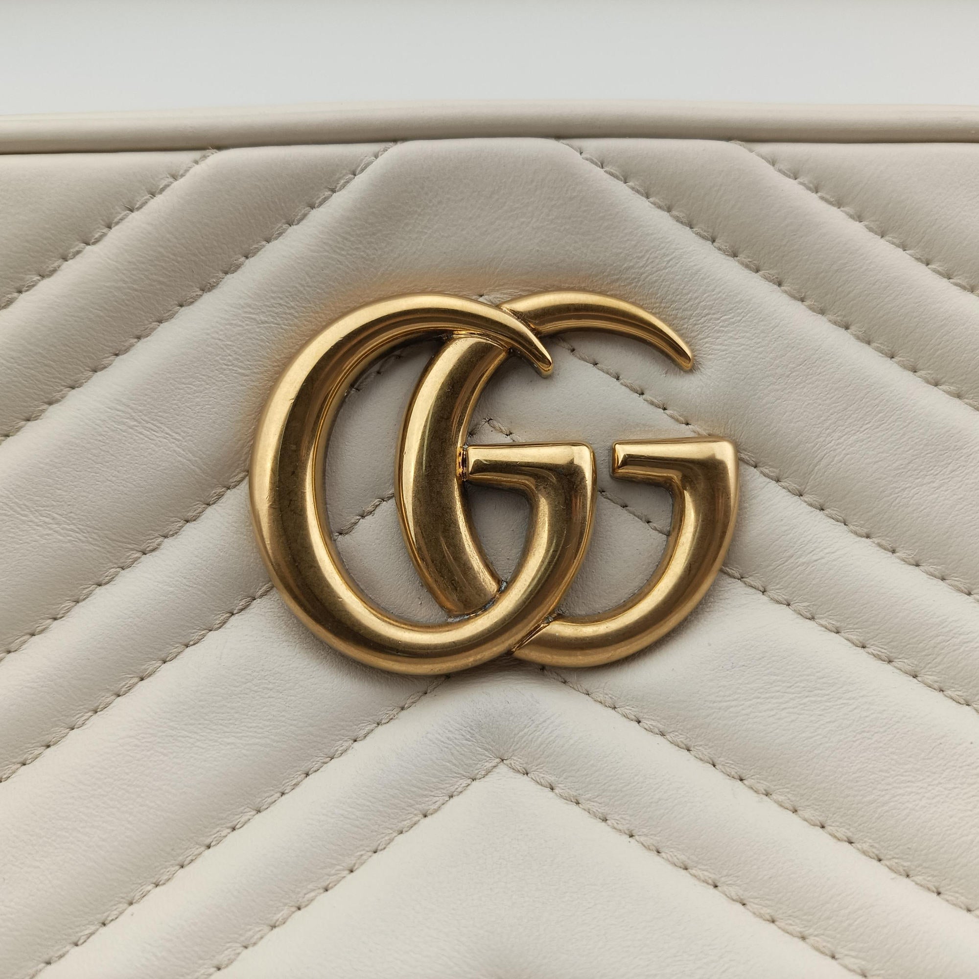 Secondhand Gucci GG Marmont White Leather 447632 shoulderbag | stylenewstar