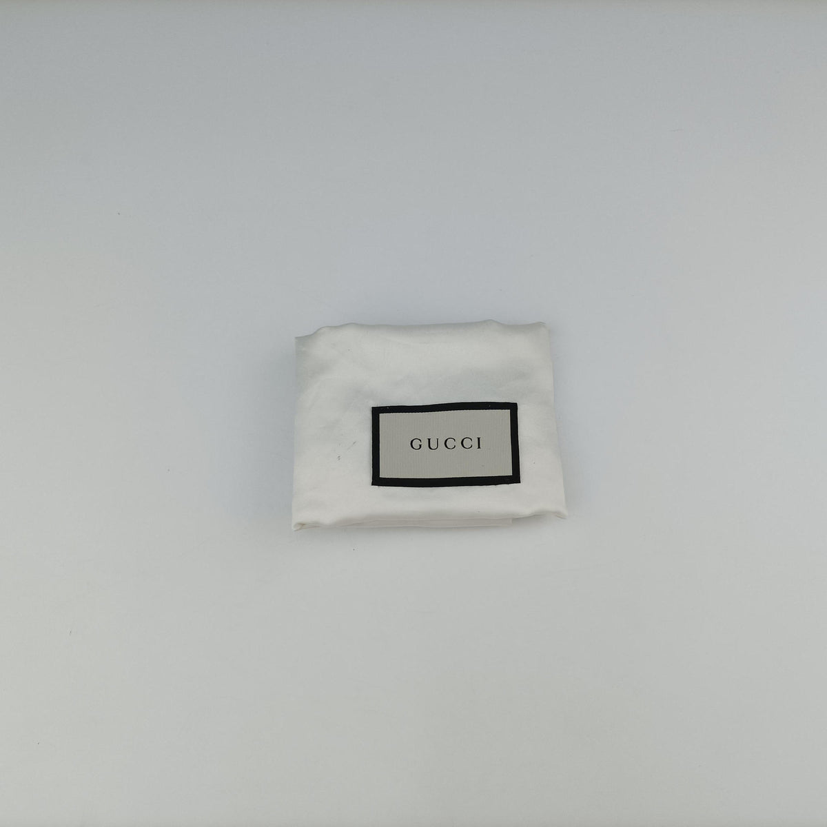 Secondhand Gucci GG Marmont White Leather 447632 shoulderbag | stylenewstar