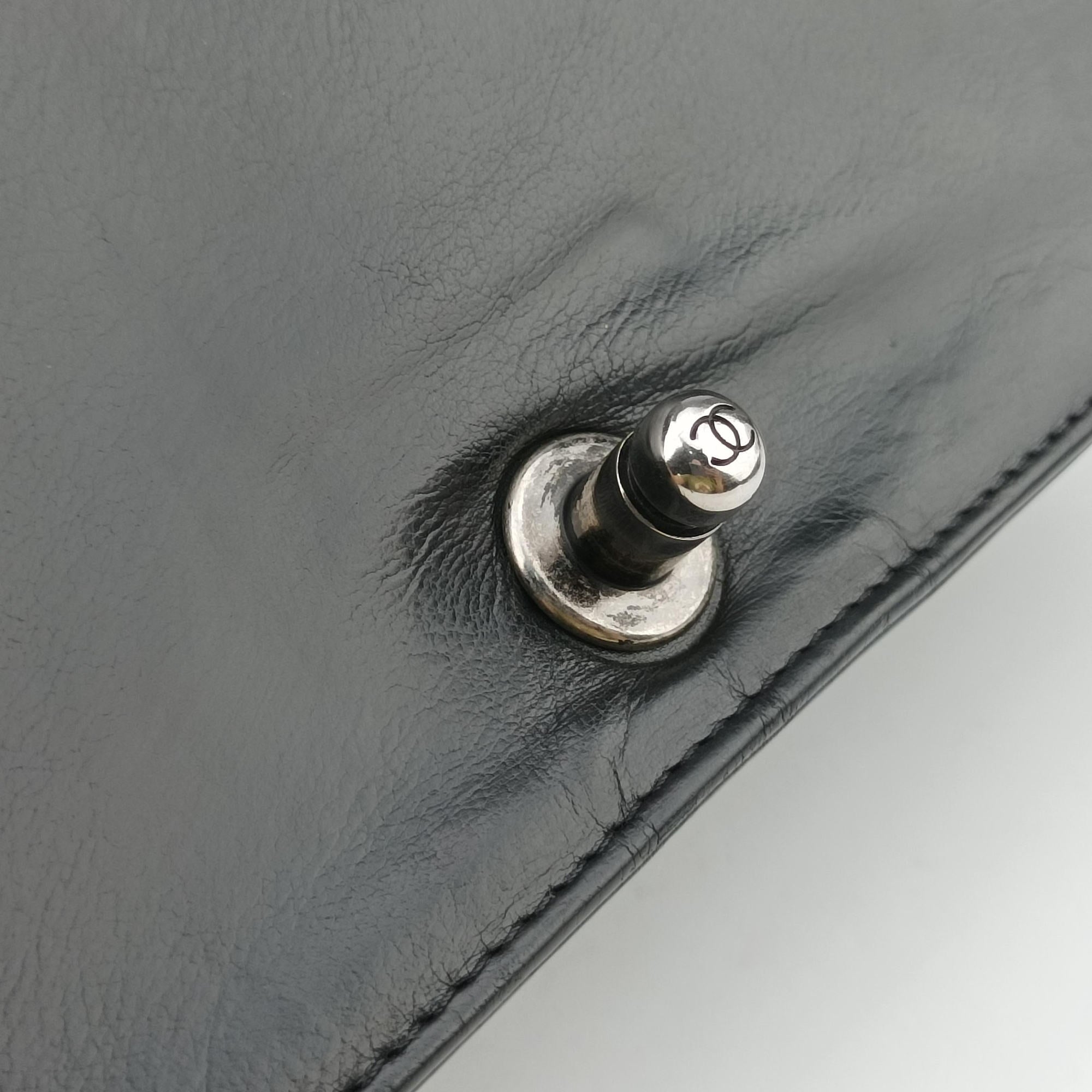 Vintage Chanel BOY CHANEL Black Leather A92105 shoulderbag | stylenewstar