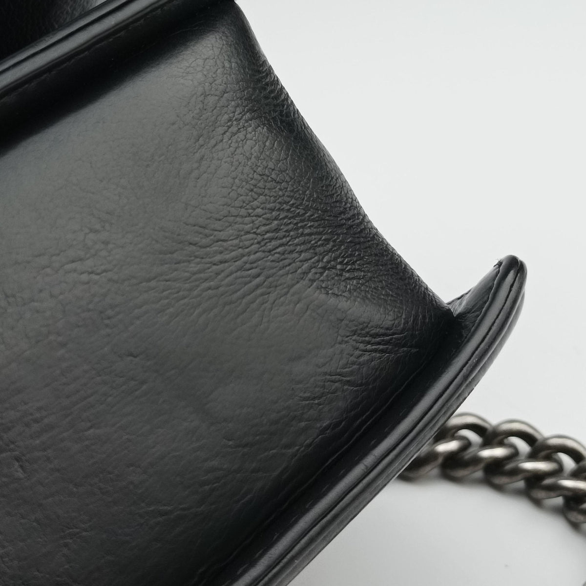 Vintage Chanel BOY CHANEL Black Leather A92105 shoulderbag | stylenewstar