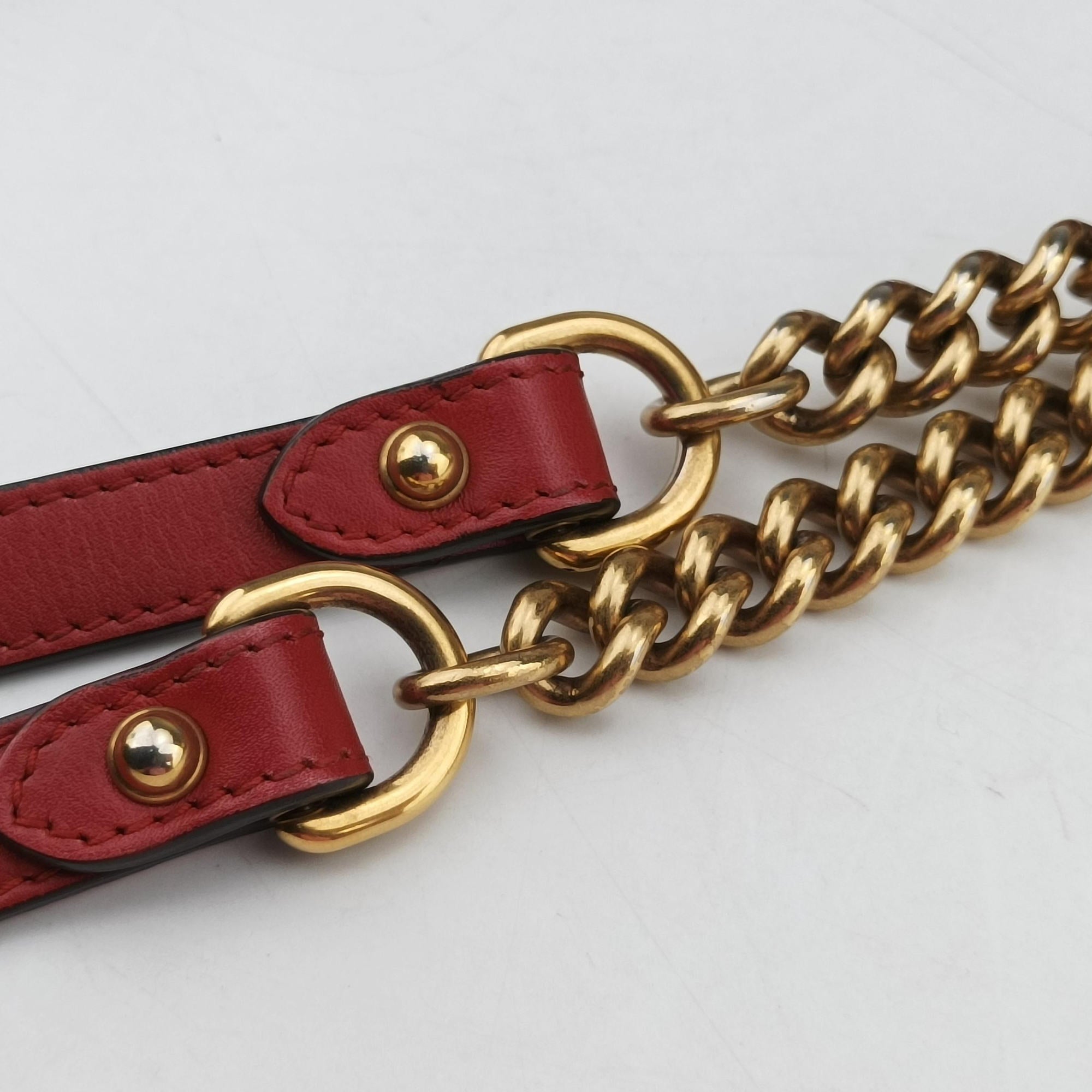 Pre-owned Gucci GG Marmont Red Leather 443501 shoulderbag | stylenewstar
