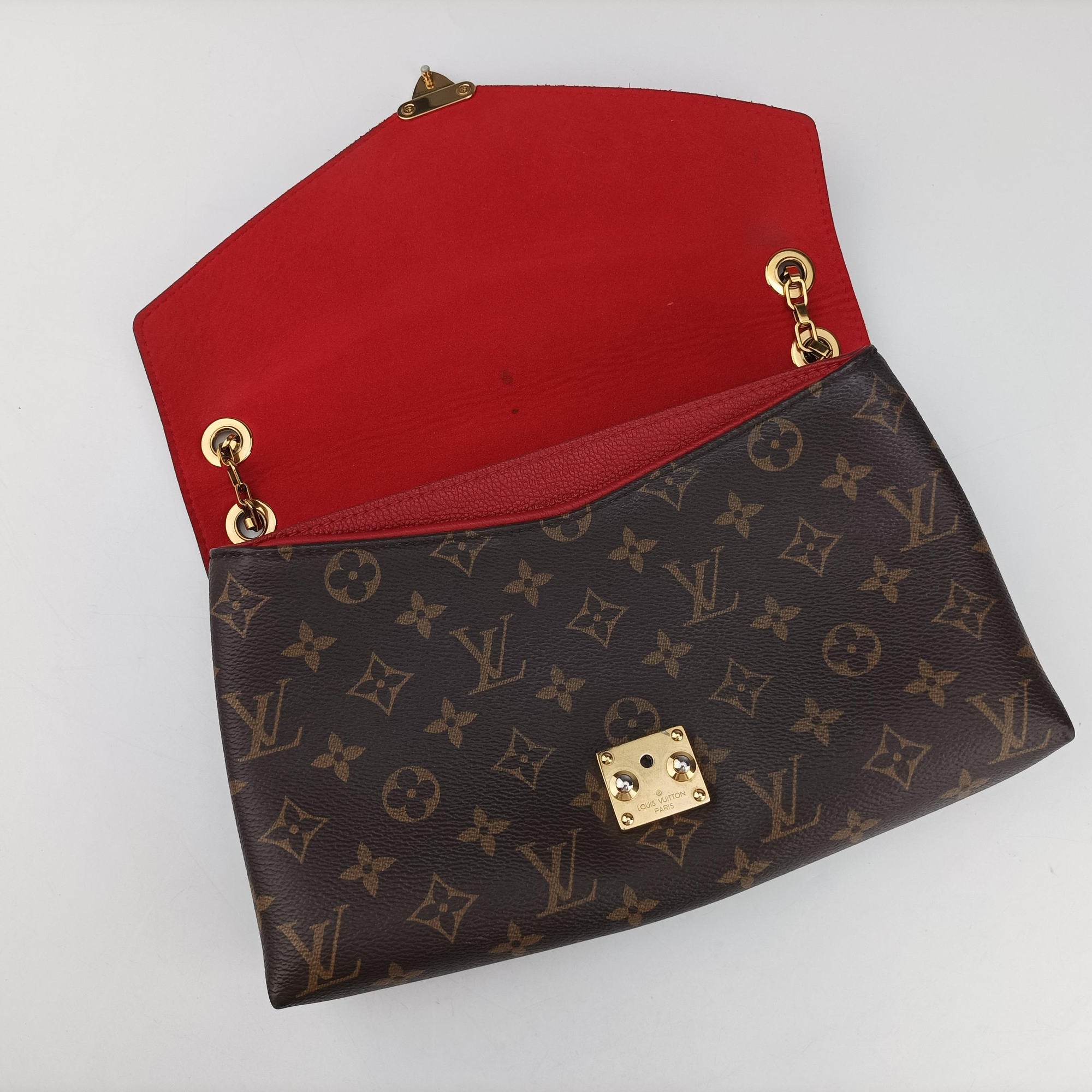 Pre-owned Louis Vuitton PALLAS Chain Brown×CERISE Monogram Canvas×calf leather M41201 shoulderbag | stylenewstar
