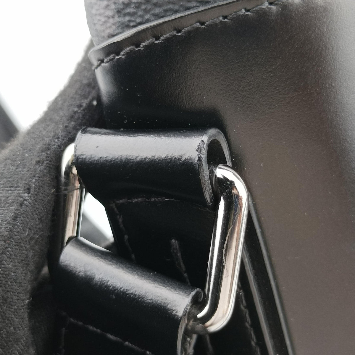 Vintage Louis Vuitton Messenger Voyage PM Noir Monogram Eclipse M40511 shoulderbag | stylenewstar