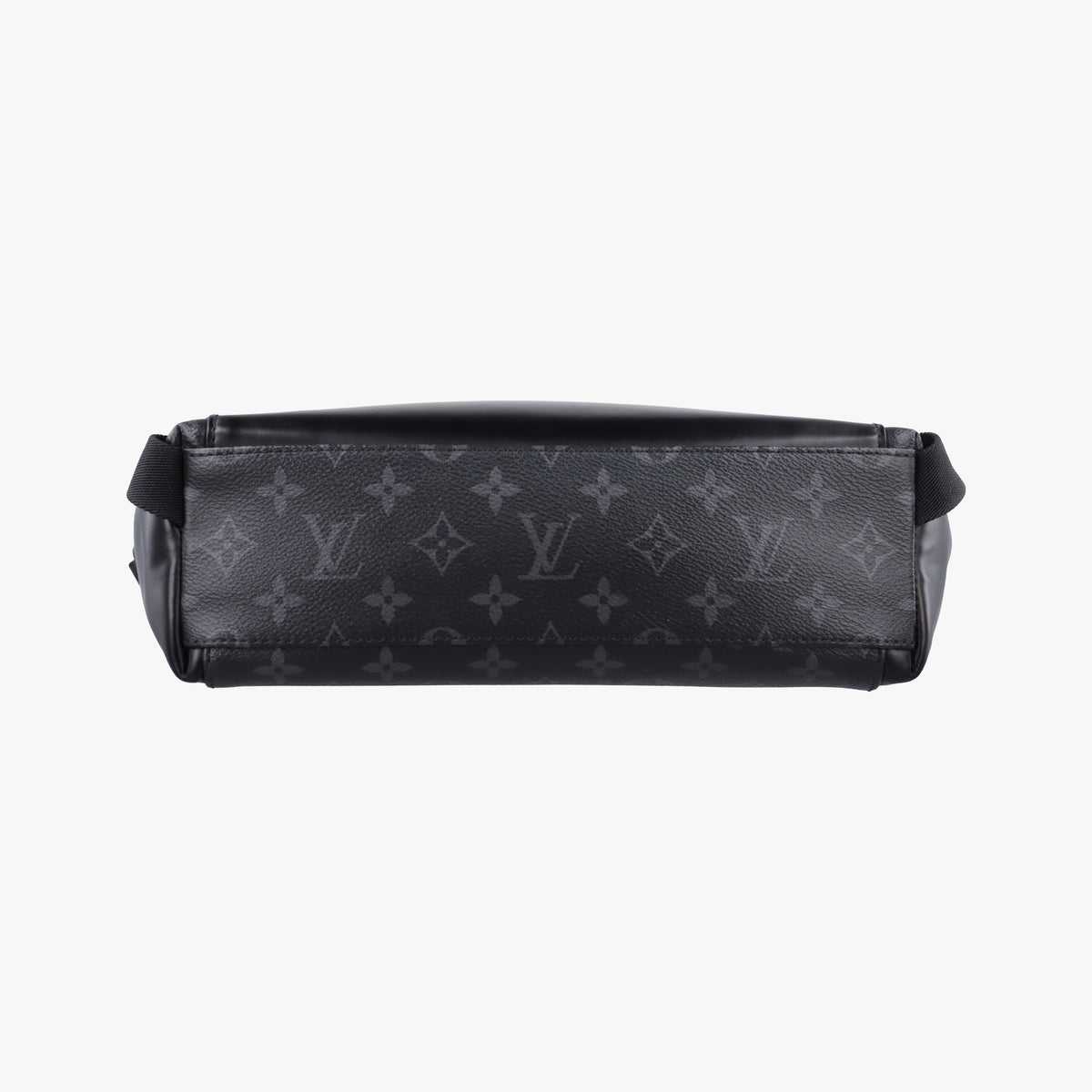 Vintage Louis Vuitton Messenger Voyage PM Noir Monogram Eclipse M40511 shoulderbag | stylenewstar