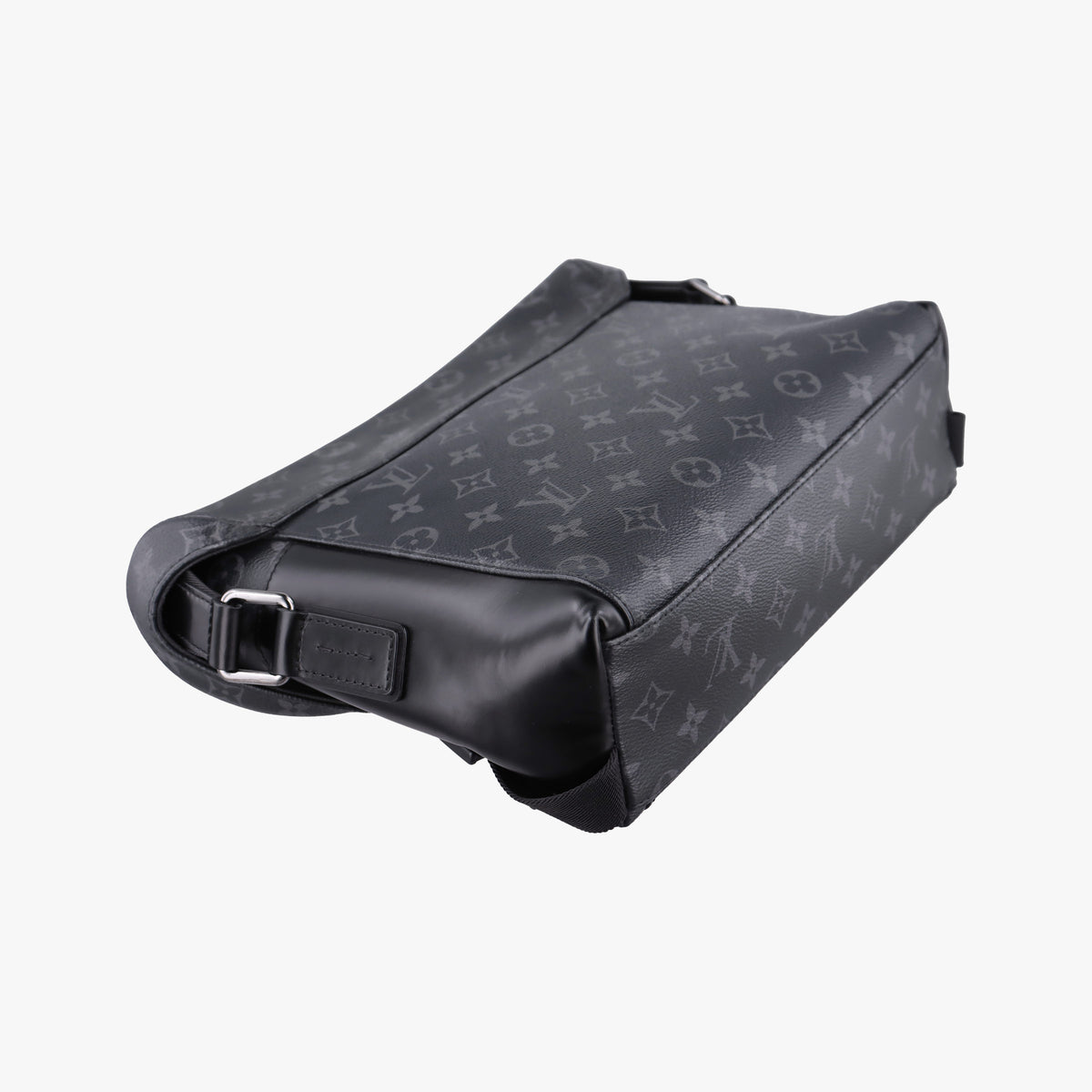 Vintage Louis Vuitton Messenger Voyage PM Noir Monogram Eclipse M40511 shoulderbag | stylenewstar