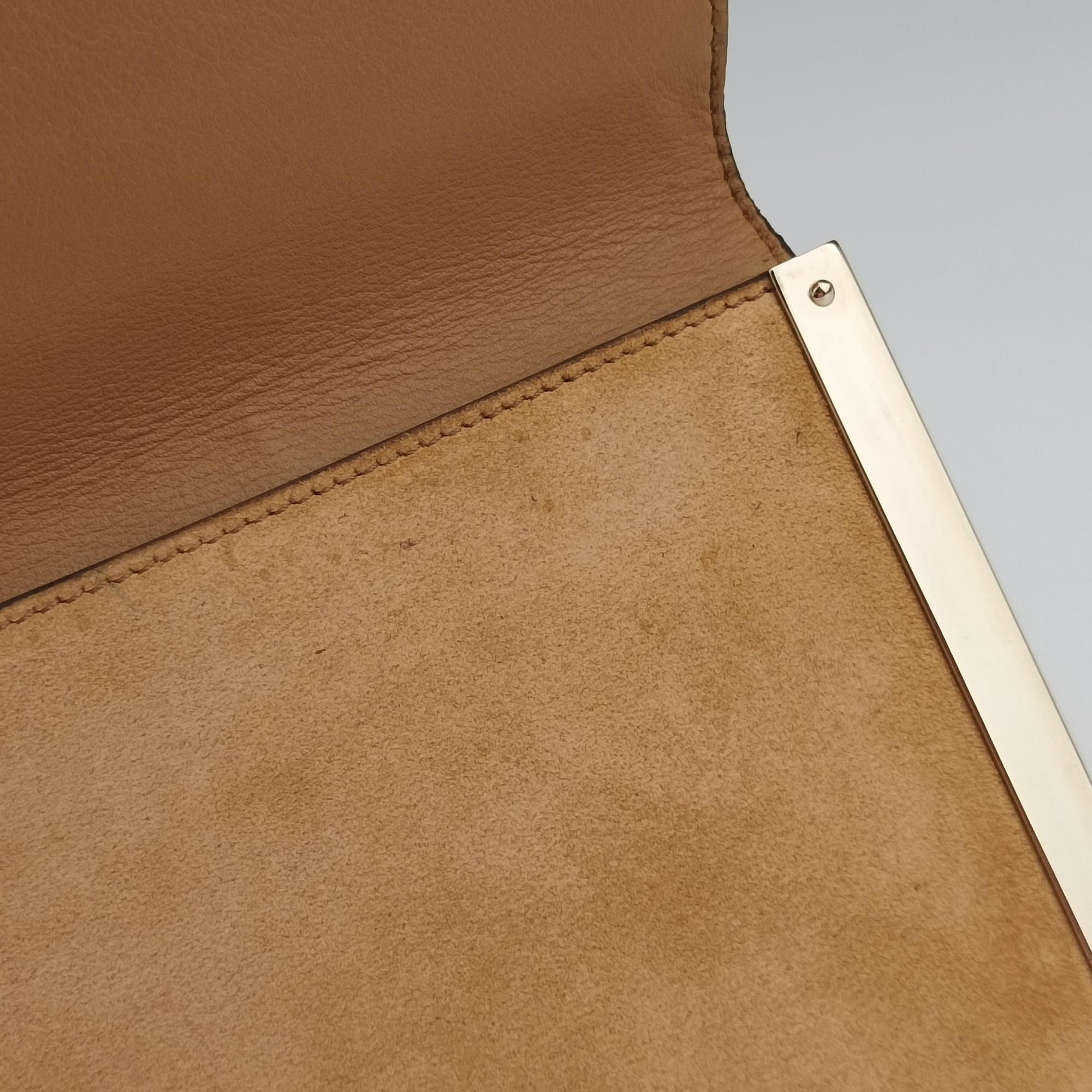 Vintage Gucci Romy Beige Suede 167738 clutchbag | stylenewstar