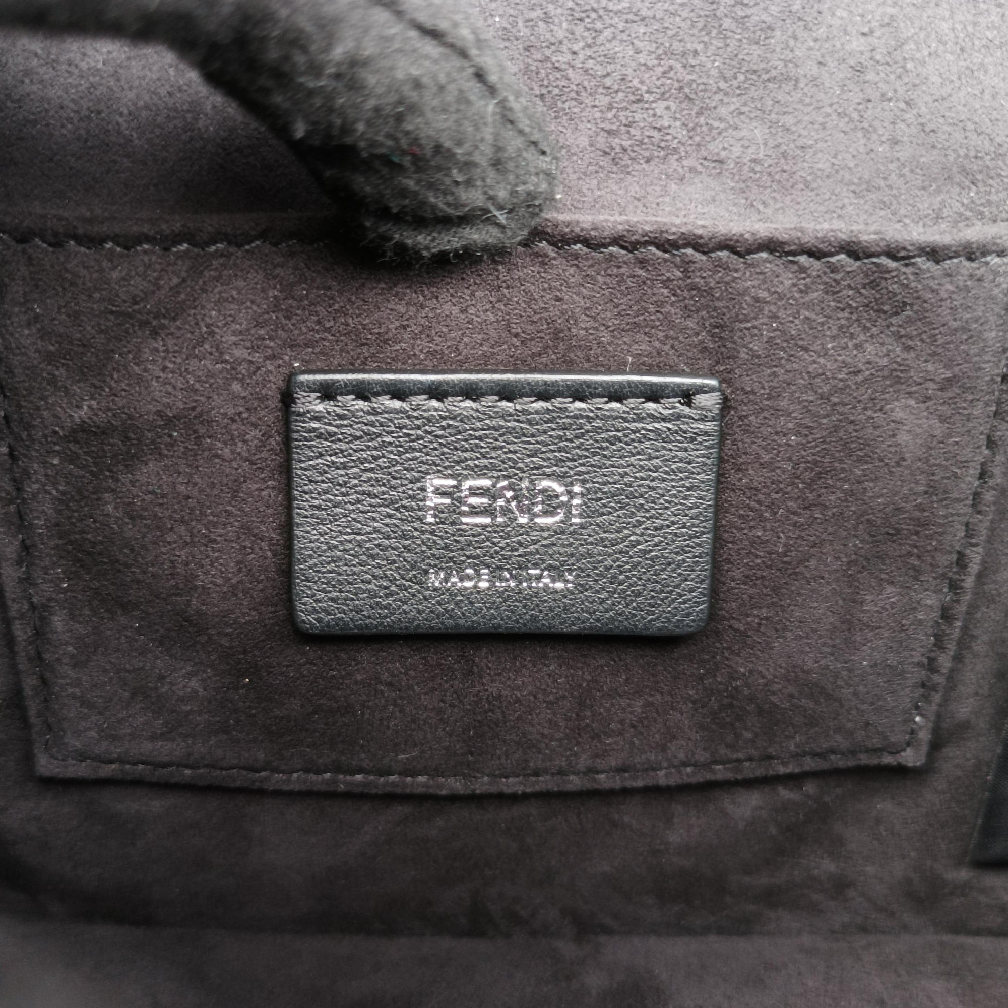 Pre-owned Fendi Studded Kan I Multicolour Leather 8M0381 shoulderbag | stylenewstar