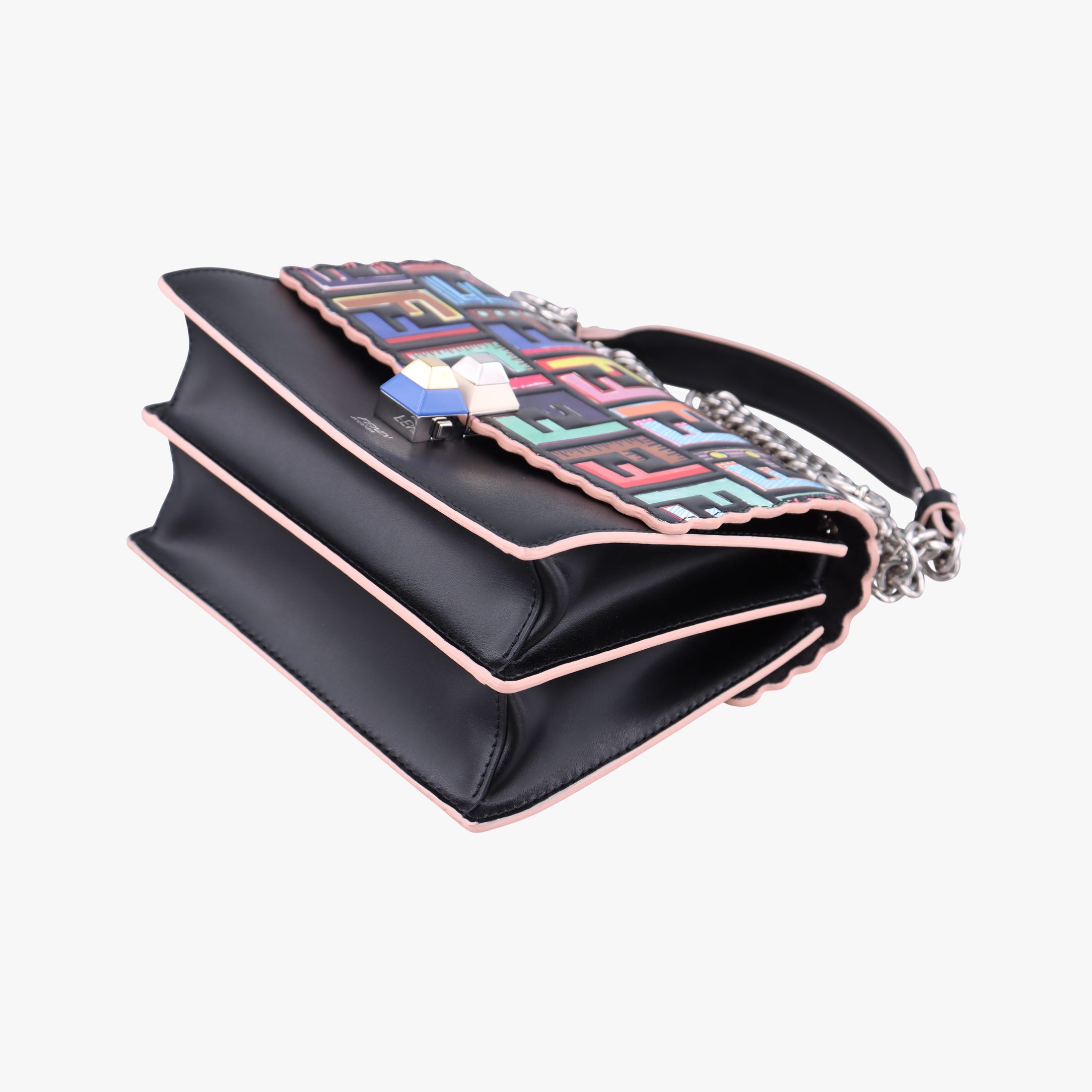 Pre-owned Fendi Studded Kan I Multicolour Leather 8M0381 shoulderbag | stylenewstar