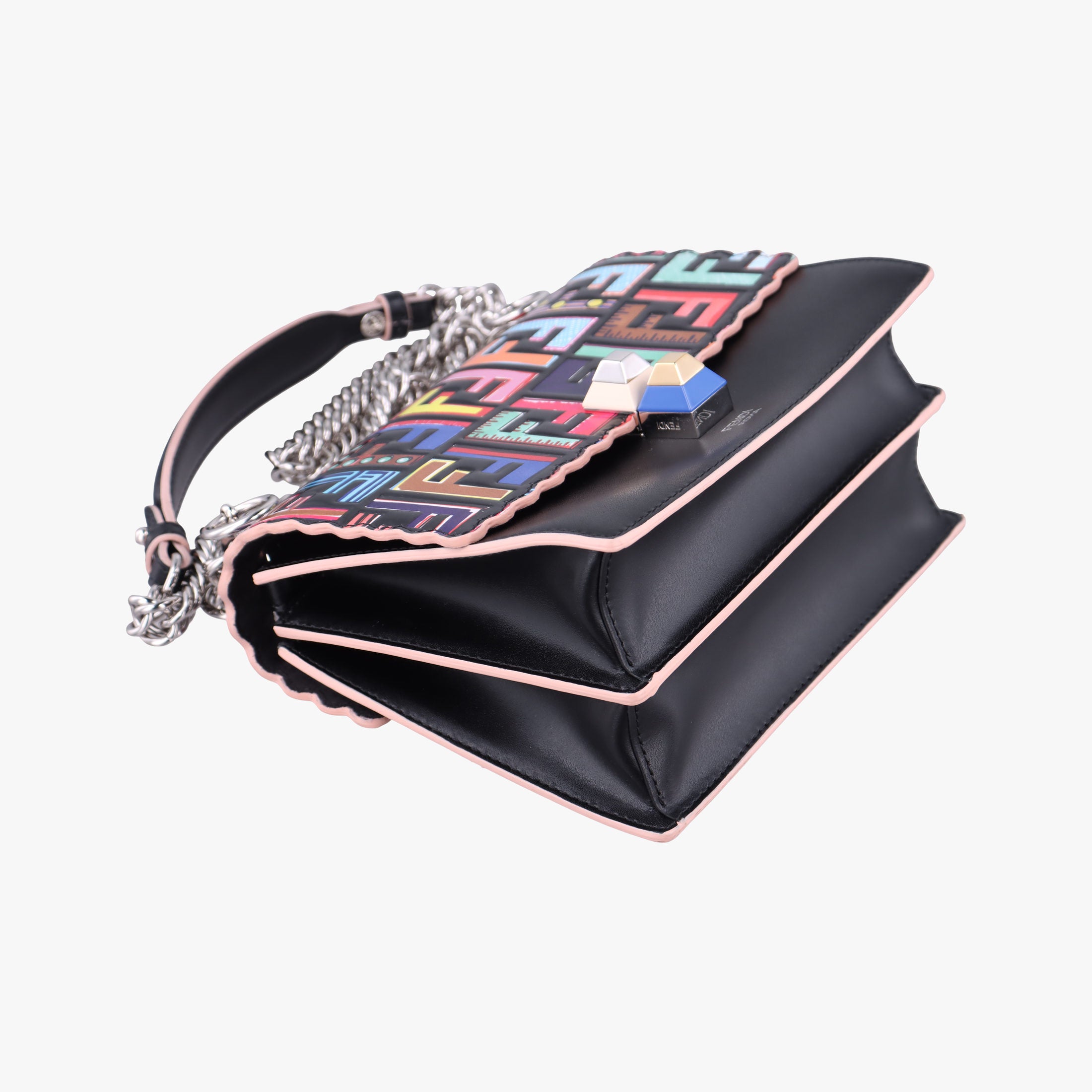 Pre-owned Fendi Studded Kan I Multicolour Leather 8M0381 shoulderbag | stylenewstar