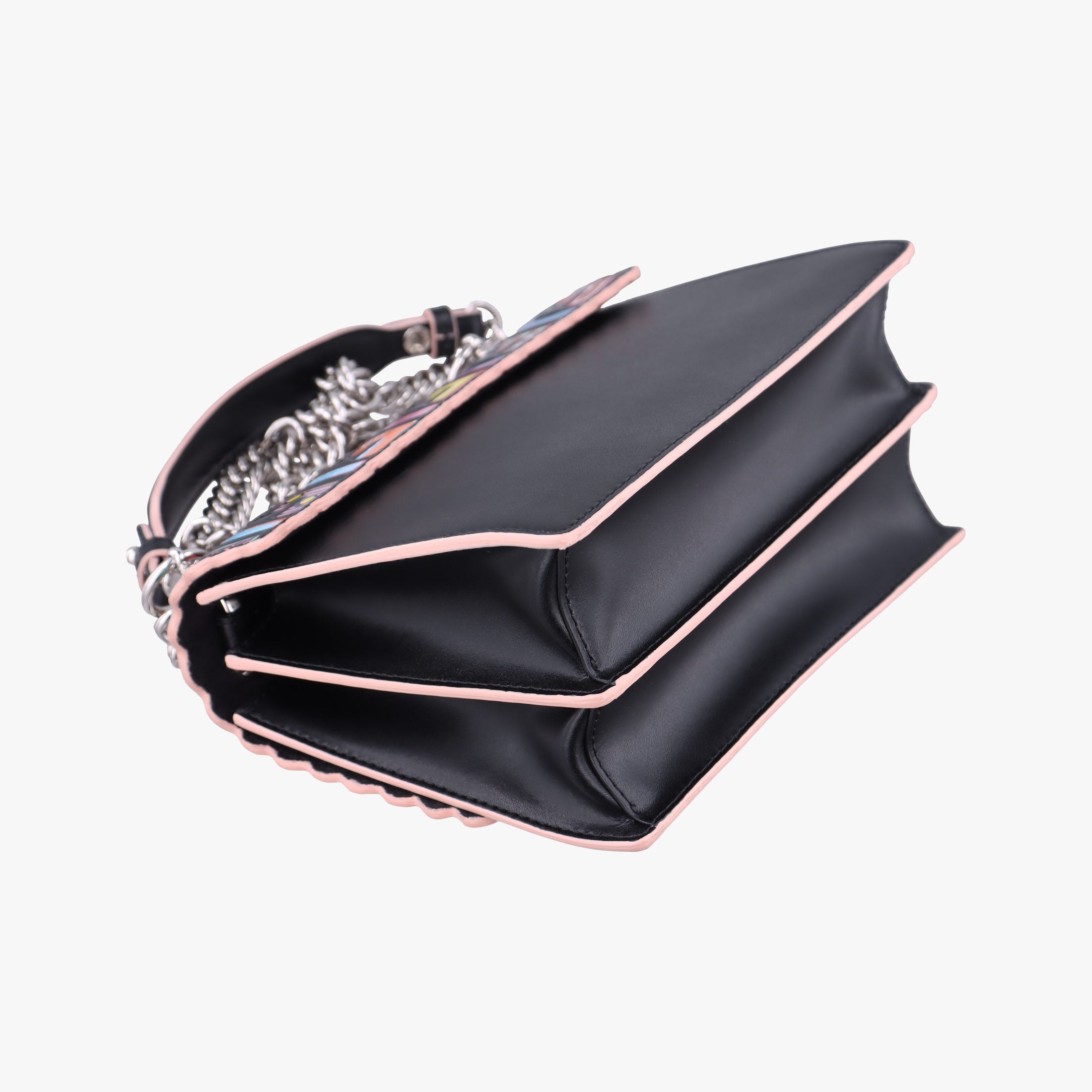 Pre-owned Fendi Studded Kan I Multicolour Leather 8M0381 shoulderbag | stylenewstar