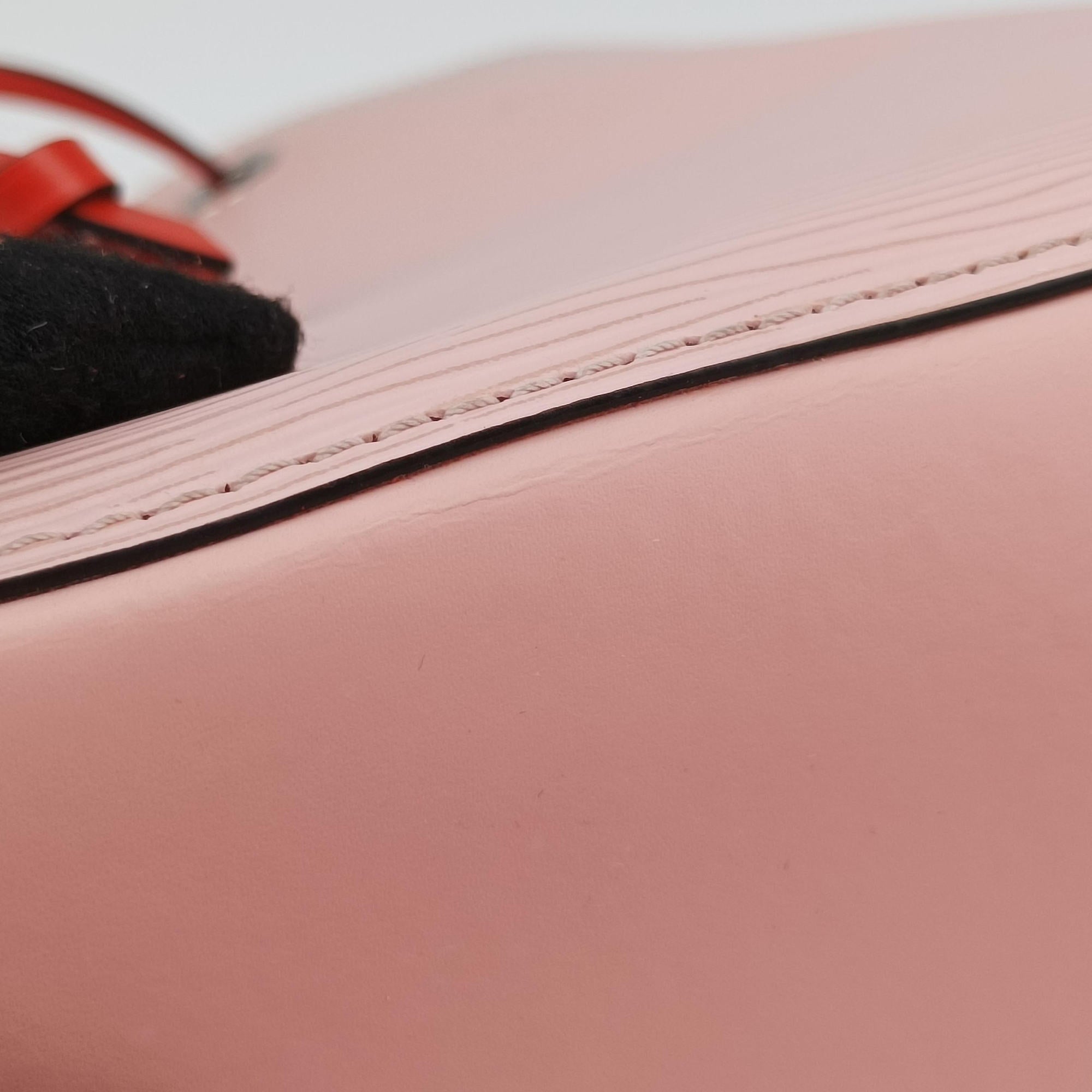 Secondhand Louis Vuitton NeoNoe Rose Valerine Epi M54370 shoulderbag | stylenewstar