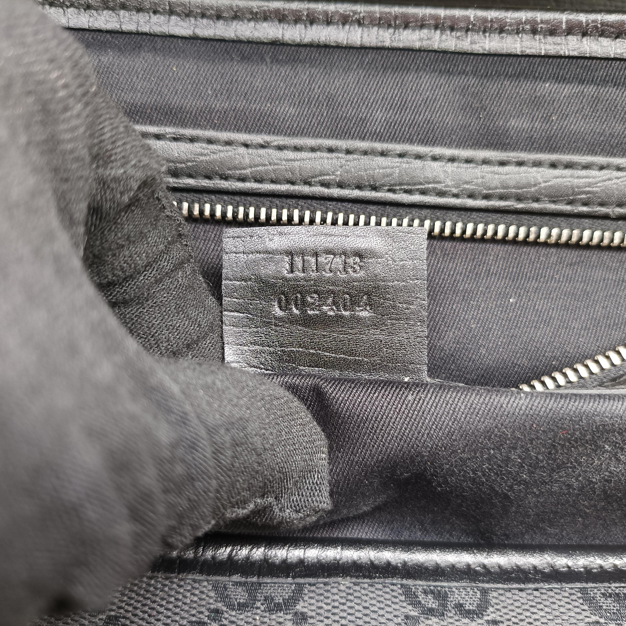 Pre-owned Gucci Bamboo Bullet Black Canvas × Leather 111713 shoulderbag | stylenewstar