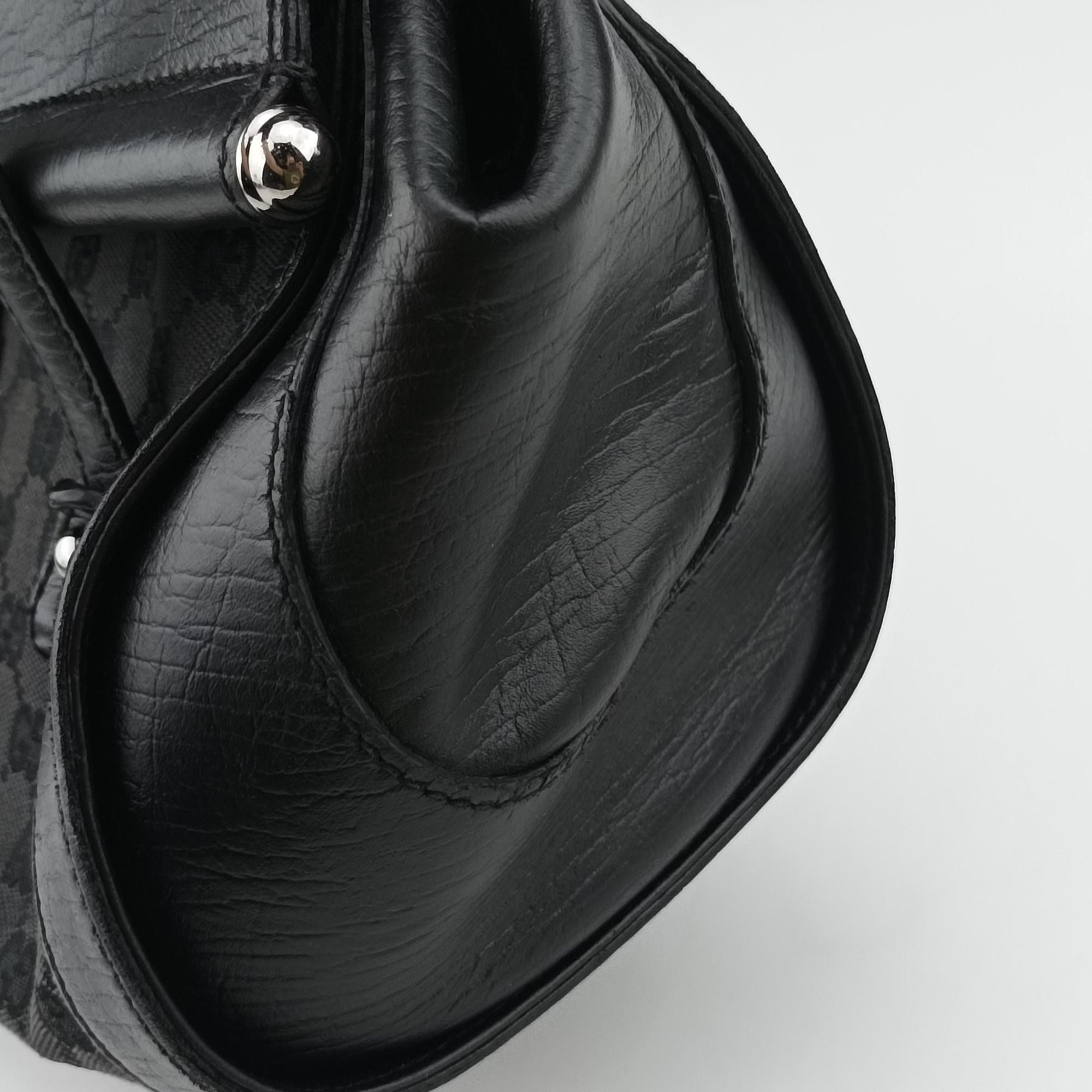 Pre-owned Gucci Bamboo Bullet Black Canvas × Leather 111713 shoulderbag | stylenewstar