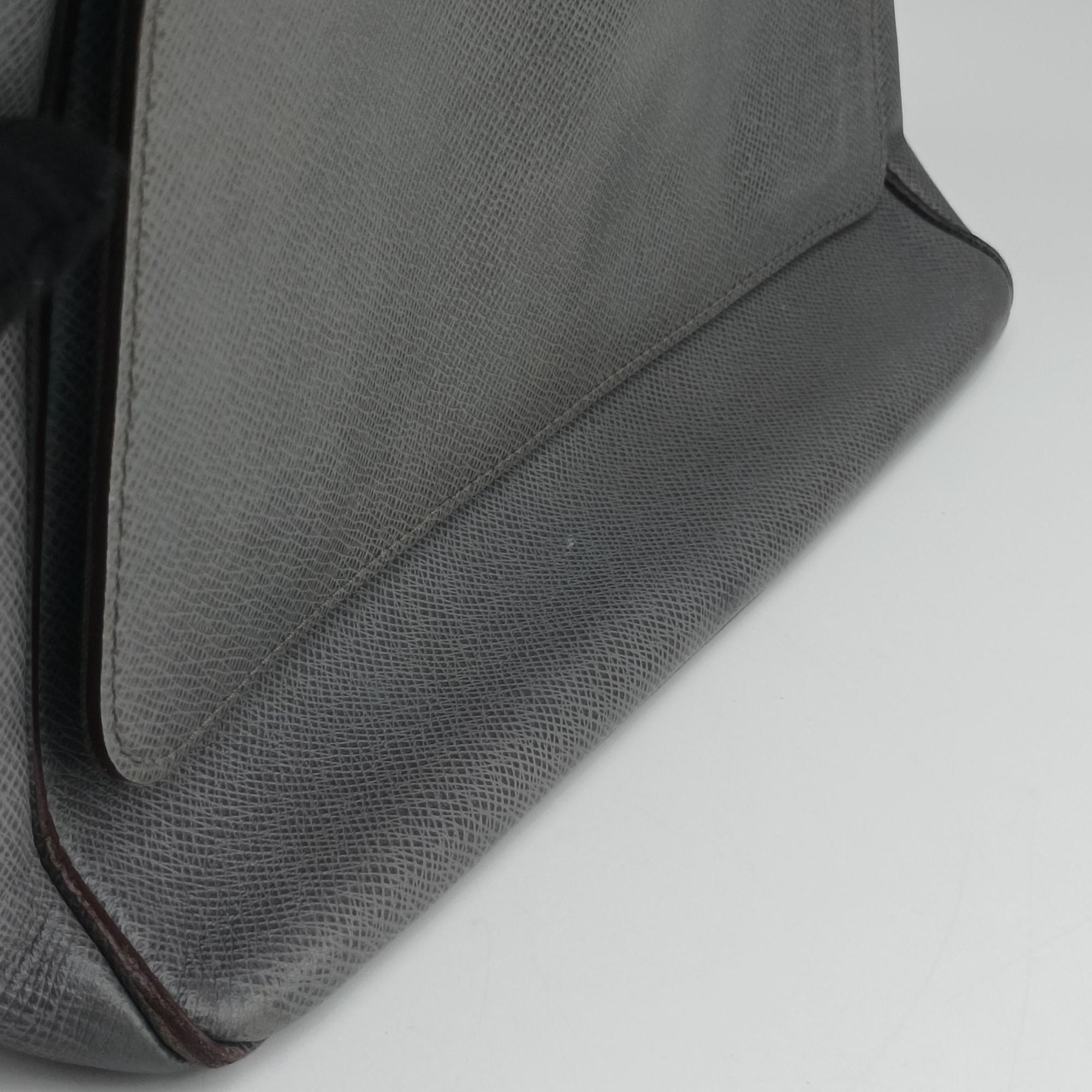 Pre-owned Louis Vuitton Roman MM Gracie Taiga M32623 shoulderbag | stylenewstar