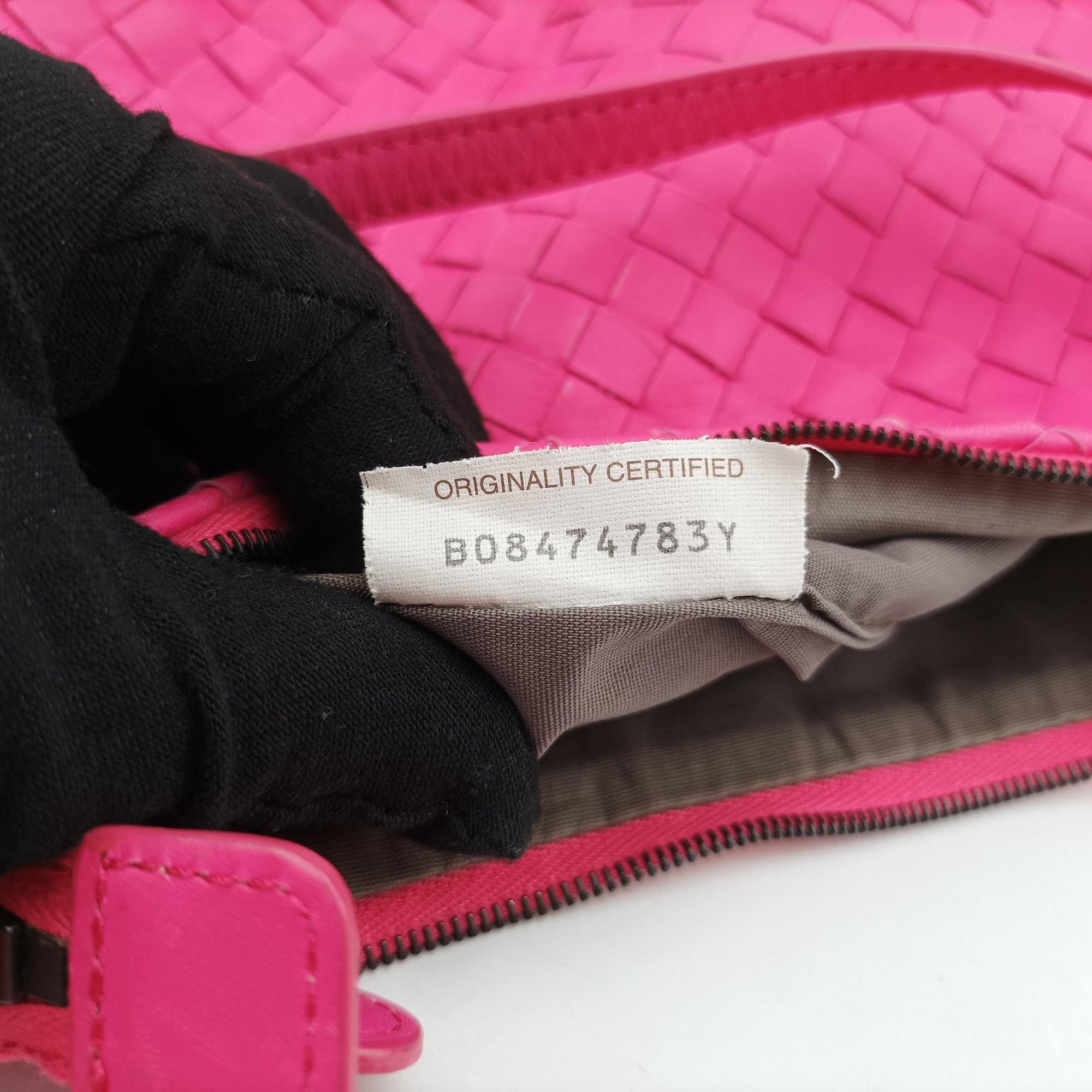 Pre-owned Bottega Veneta Intrecciato Pink lambskin  shoulderbag | stylenewstar