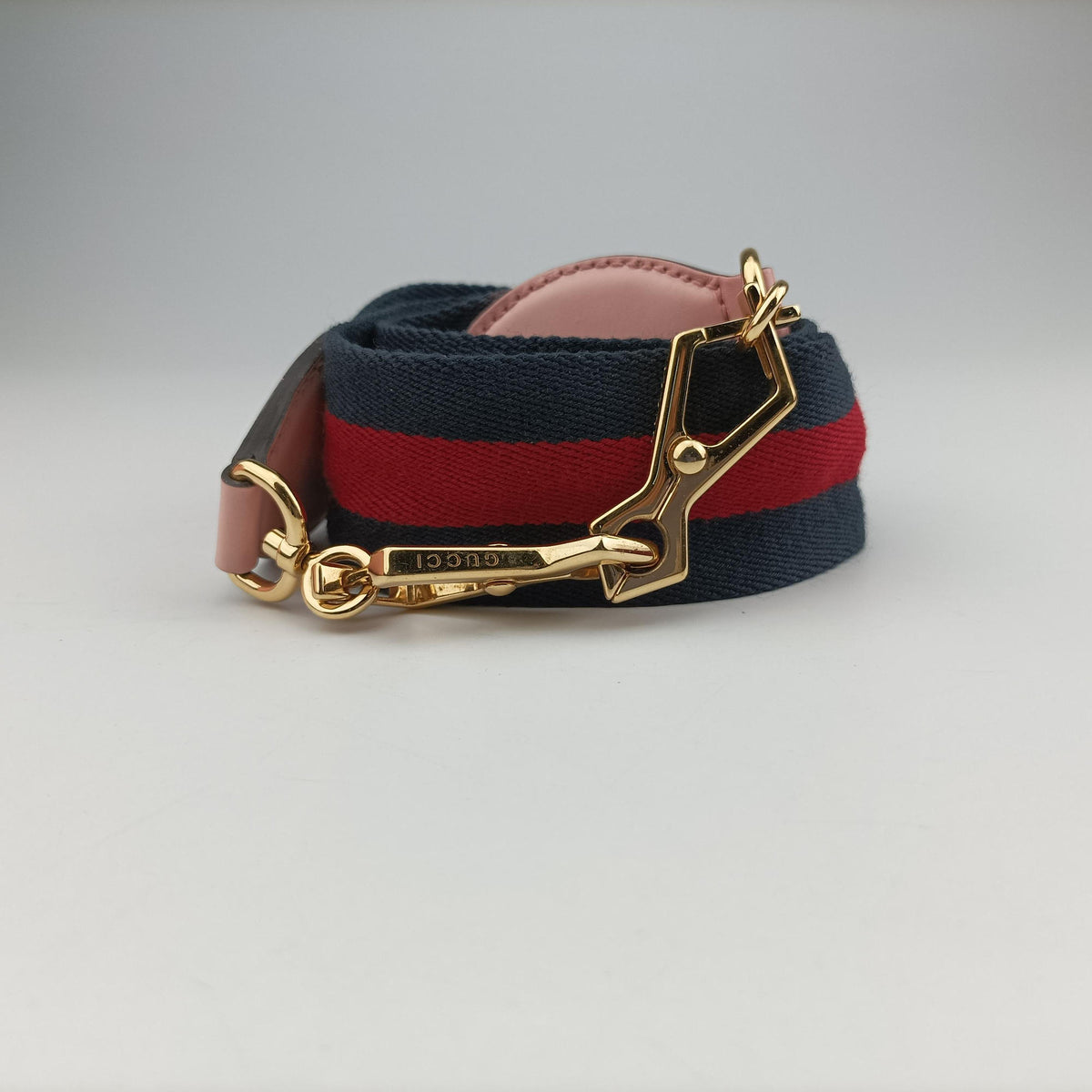 Secondhand Gucci Bamboo Nymphaea Pink Leather 459076 shoulderbag | stylenewstar
