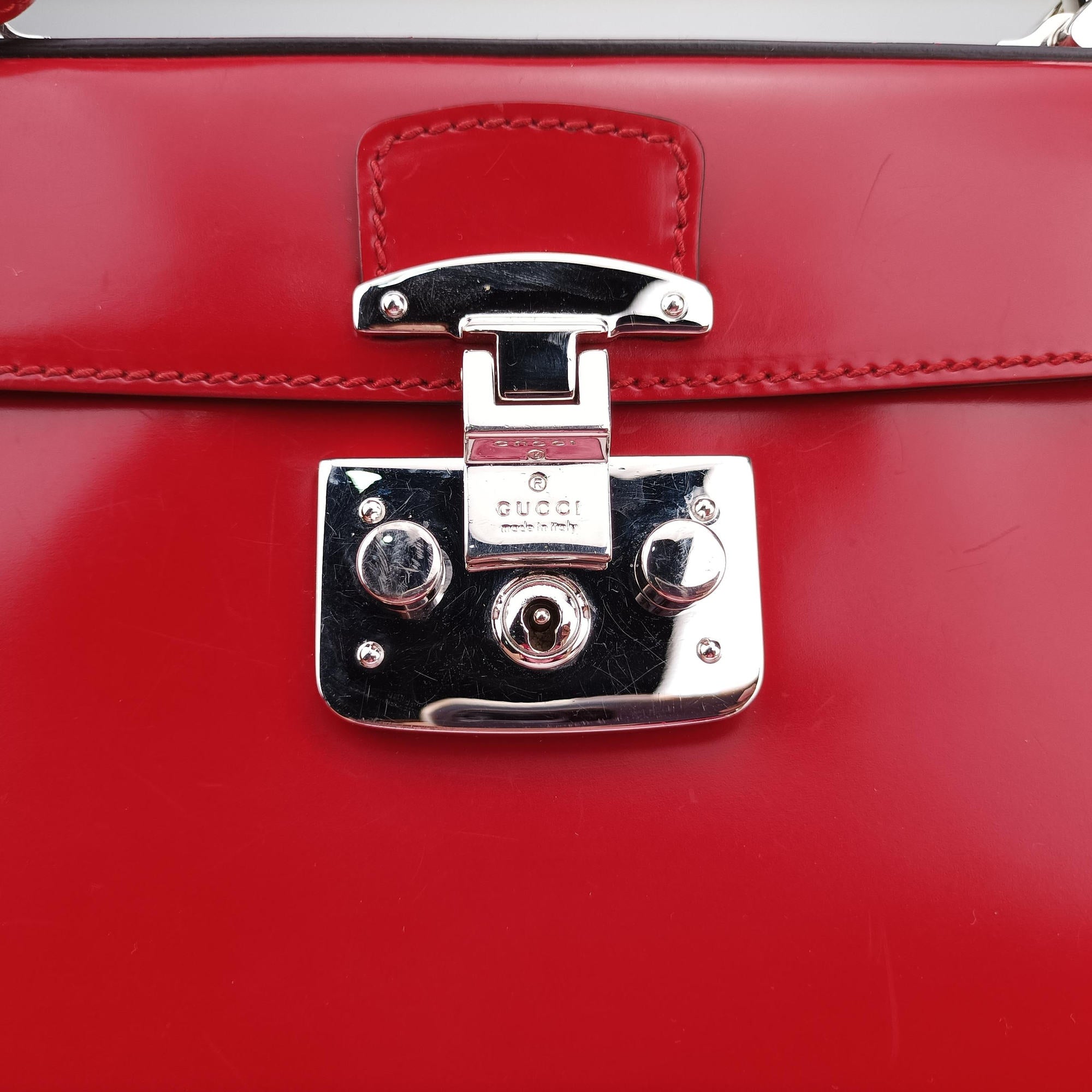 Pre-owned Gucci Bamboo Red Leather 331830 handbag | stylenewstar