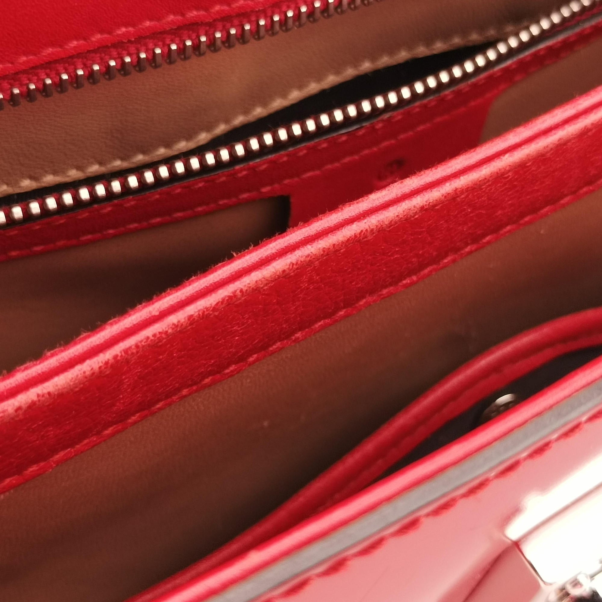 Pre-owned Gucci Bamboo Red Leather 331830 handbag | stylenewstar