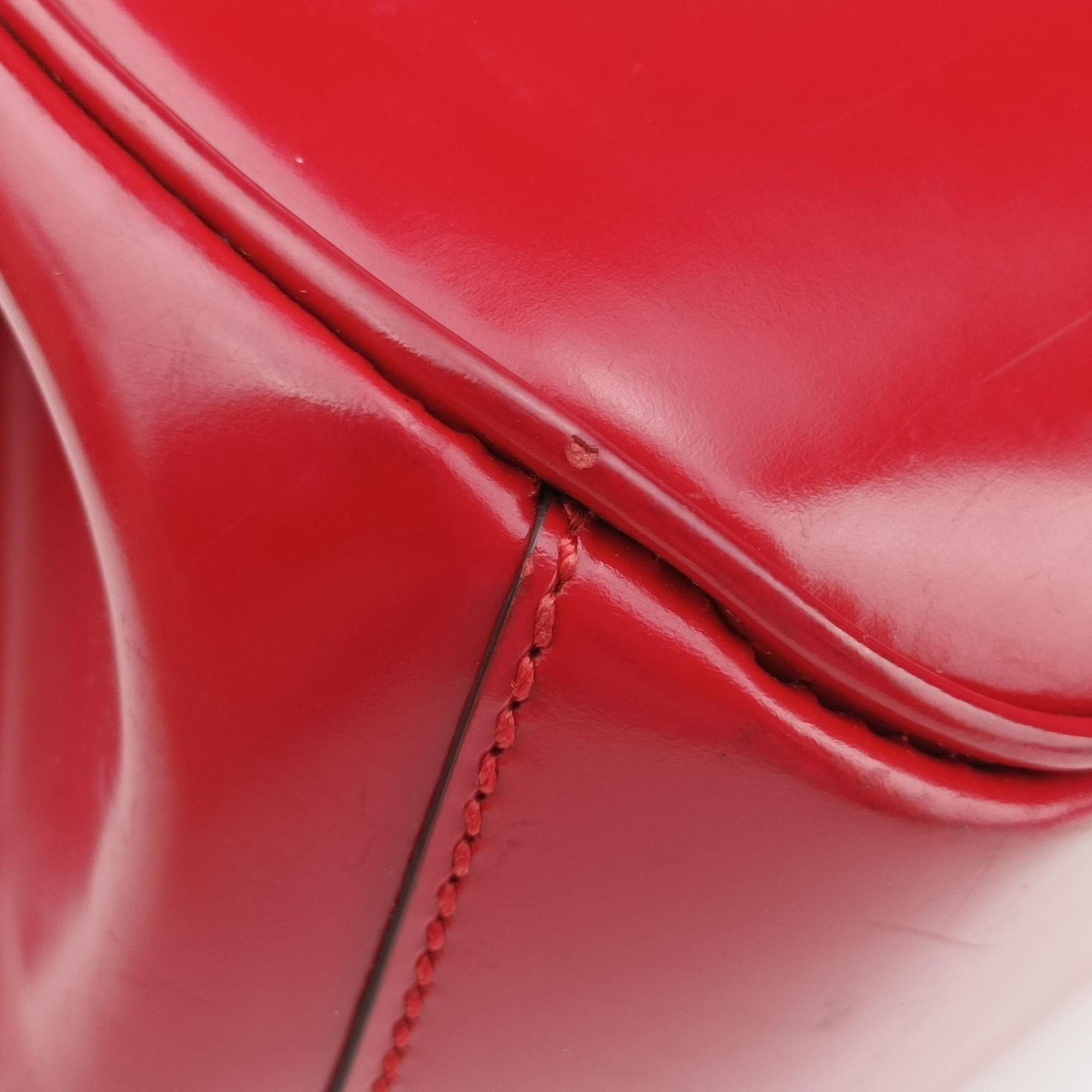 Pre-owned Gucci Bamboo Red Leather 331830 handbag | stylenewstar
