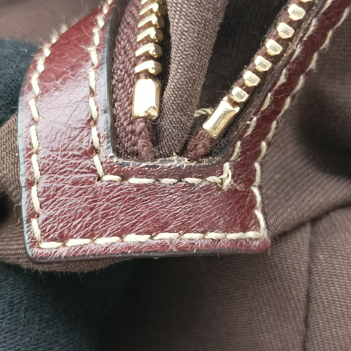 Vintage Gucci Sukey Beige × Brownish Red GG canvas×leatherGG 189893 handbag | stylenewstar