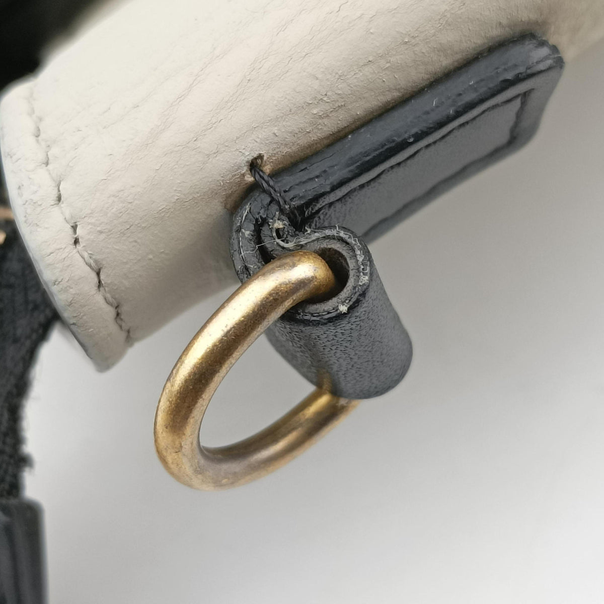Pre-owned Celine luggage nano shopper Beige×white×black Leather  shoulderbag | stylenewstar